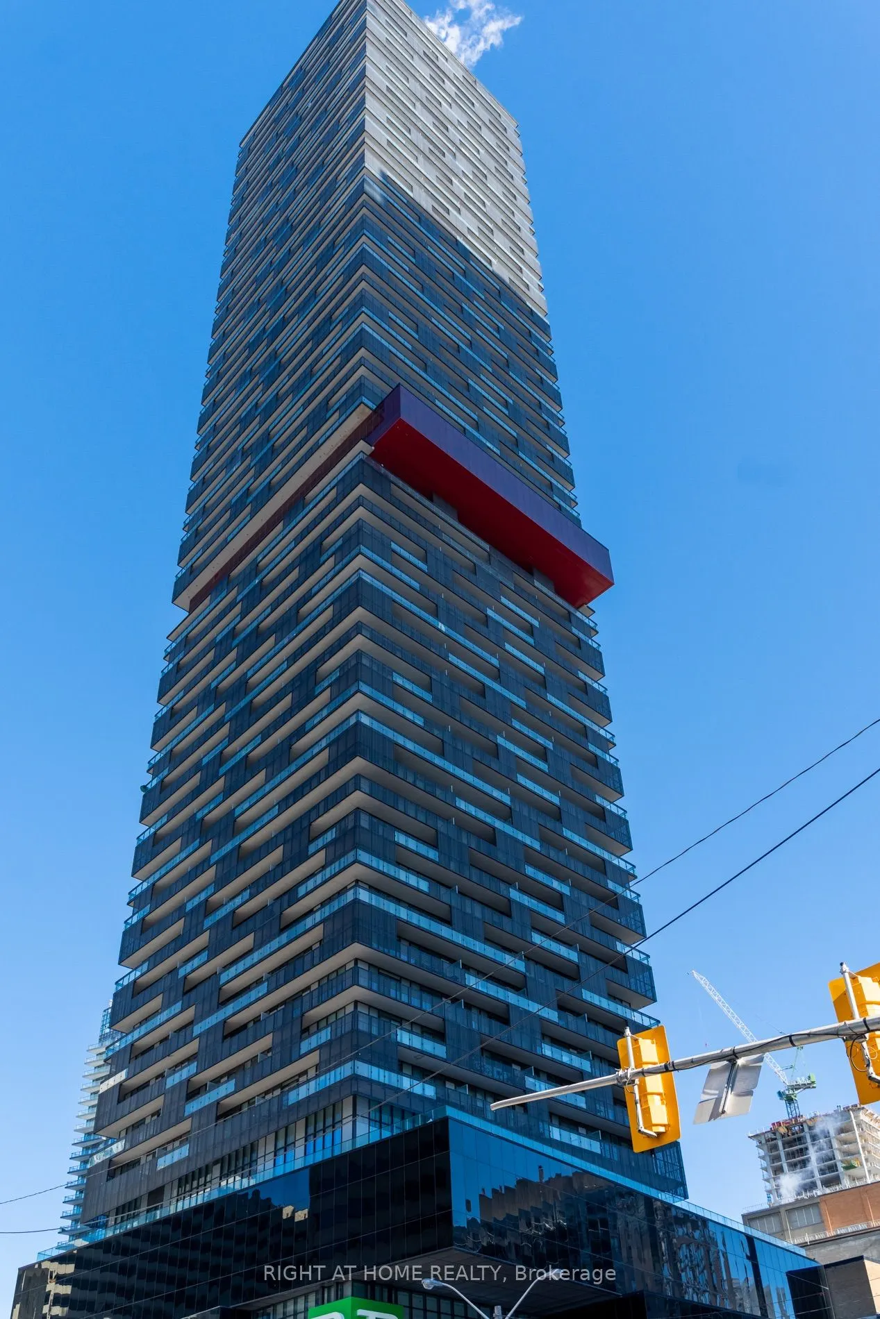 8 Eglinton Avenue E, #5703