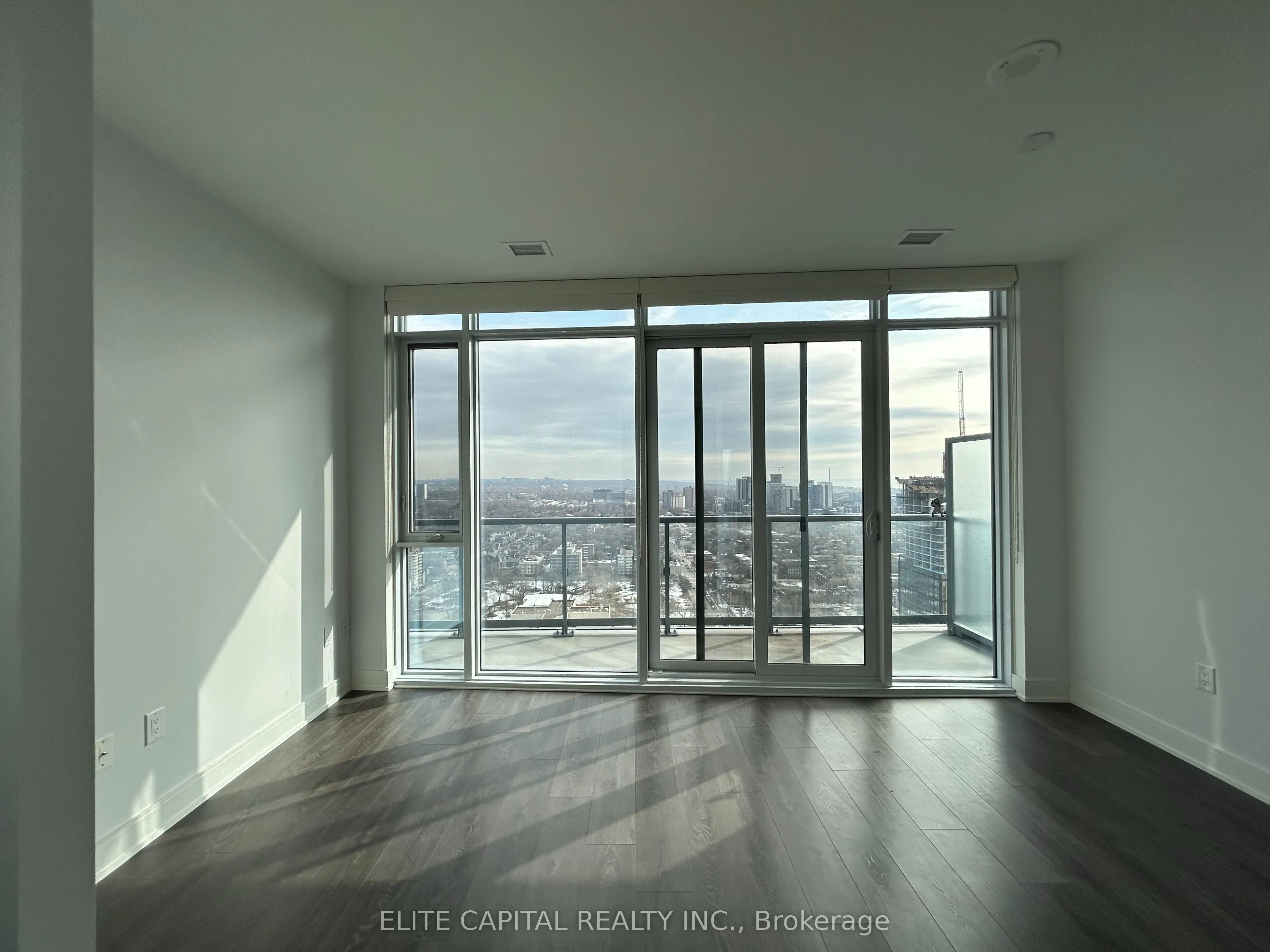 89 Mcgill Street, #PH07