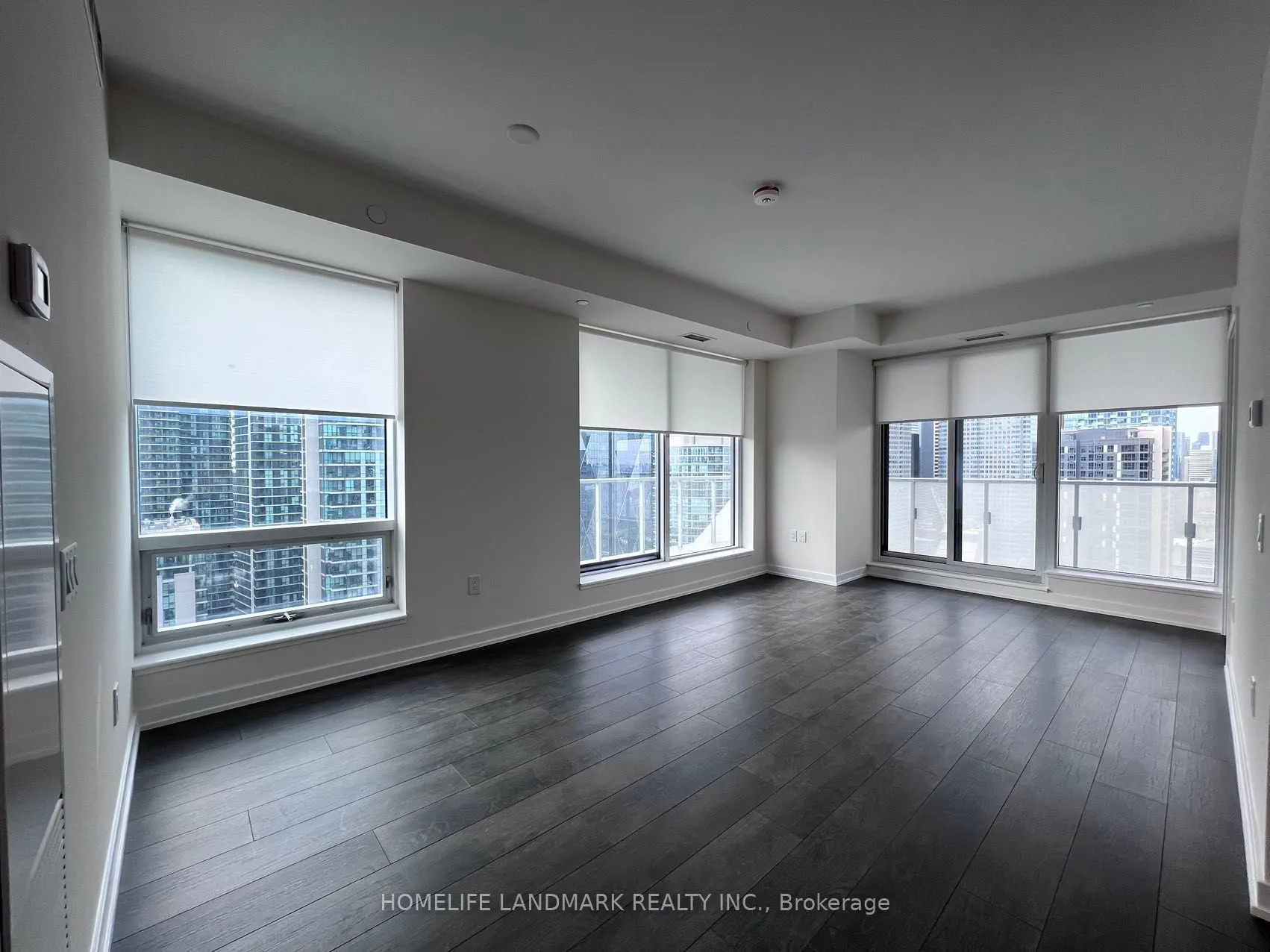 28 Freeland Street, #3304