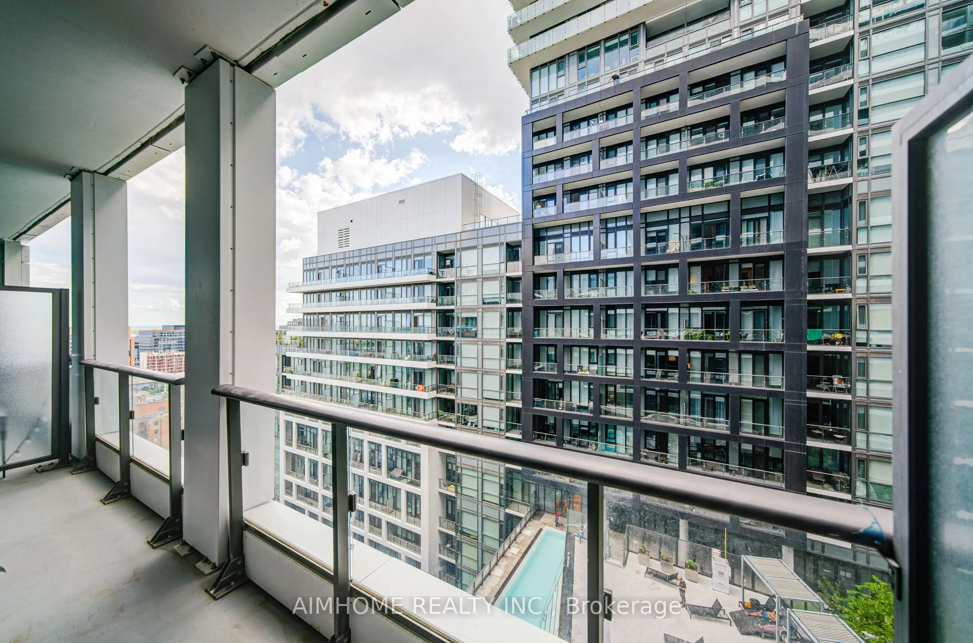70 Princess Street, #1723