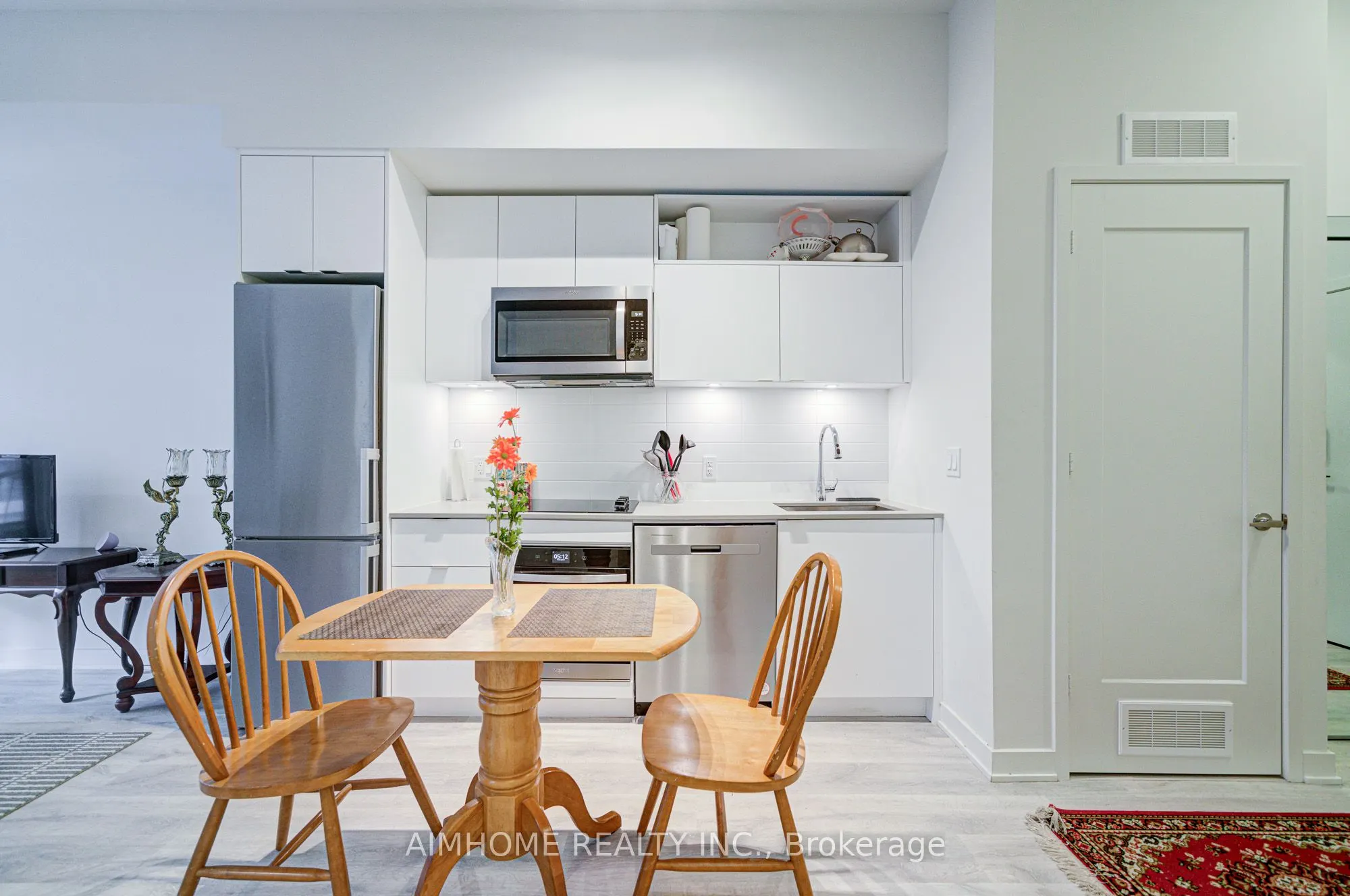 70 Princess Street, #1723