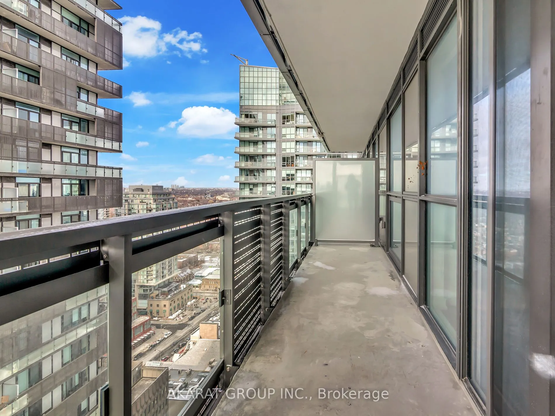 39 Roehampton Avenue, #2706