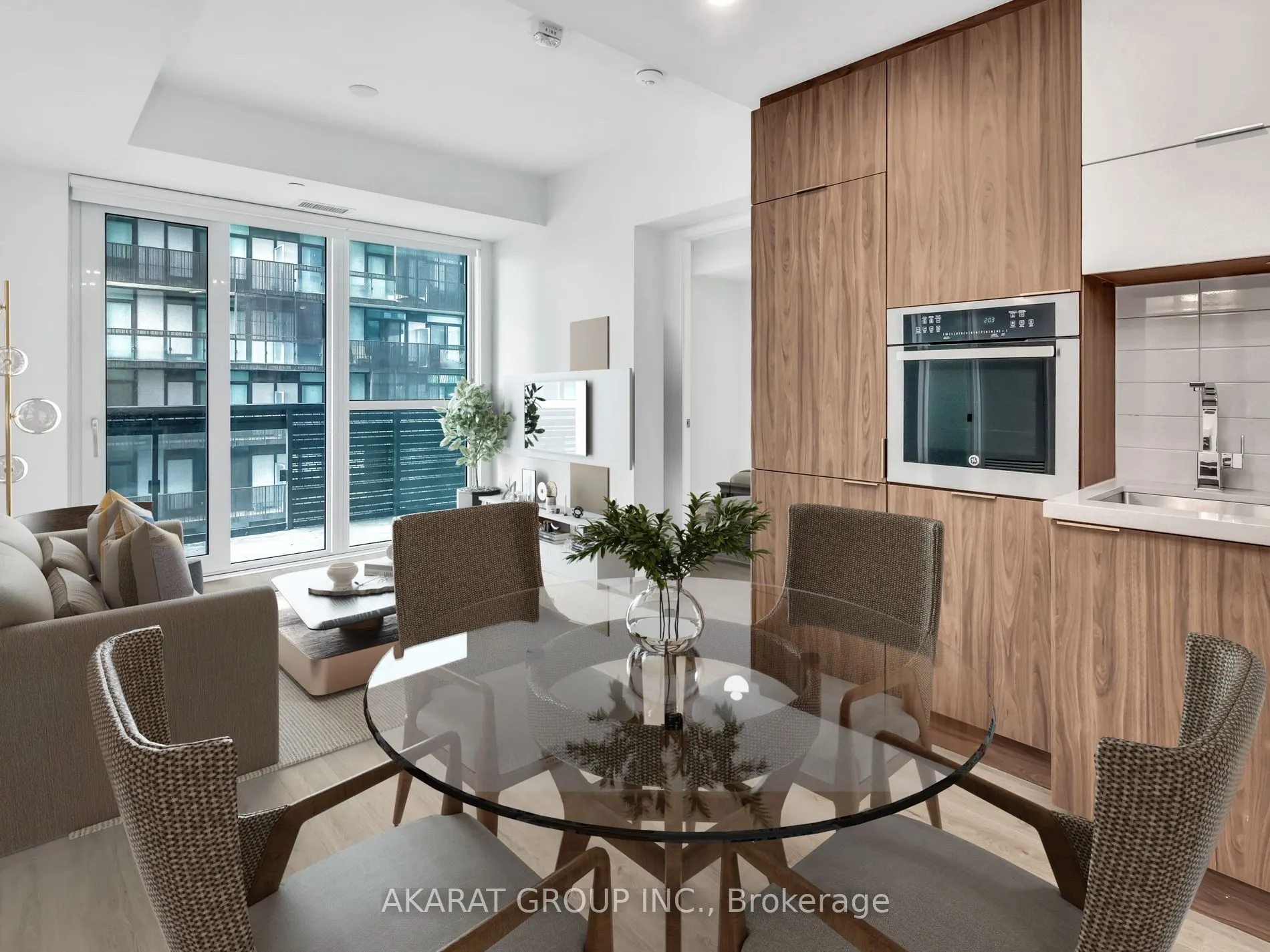 39 Roehampton Avenue, #2706