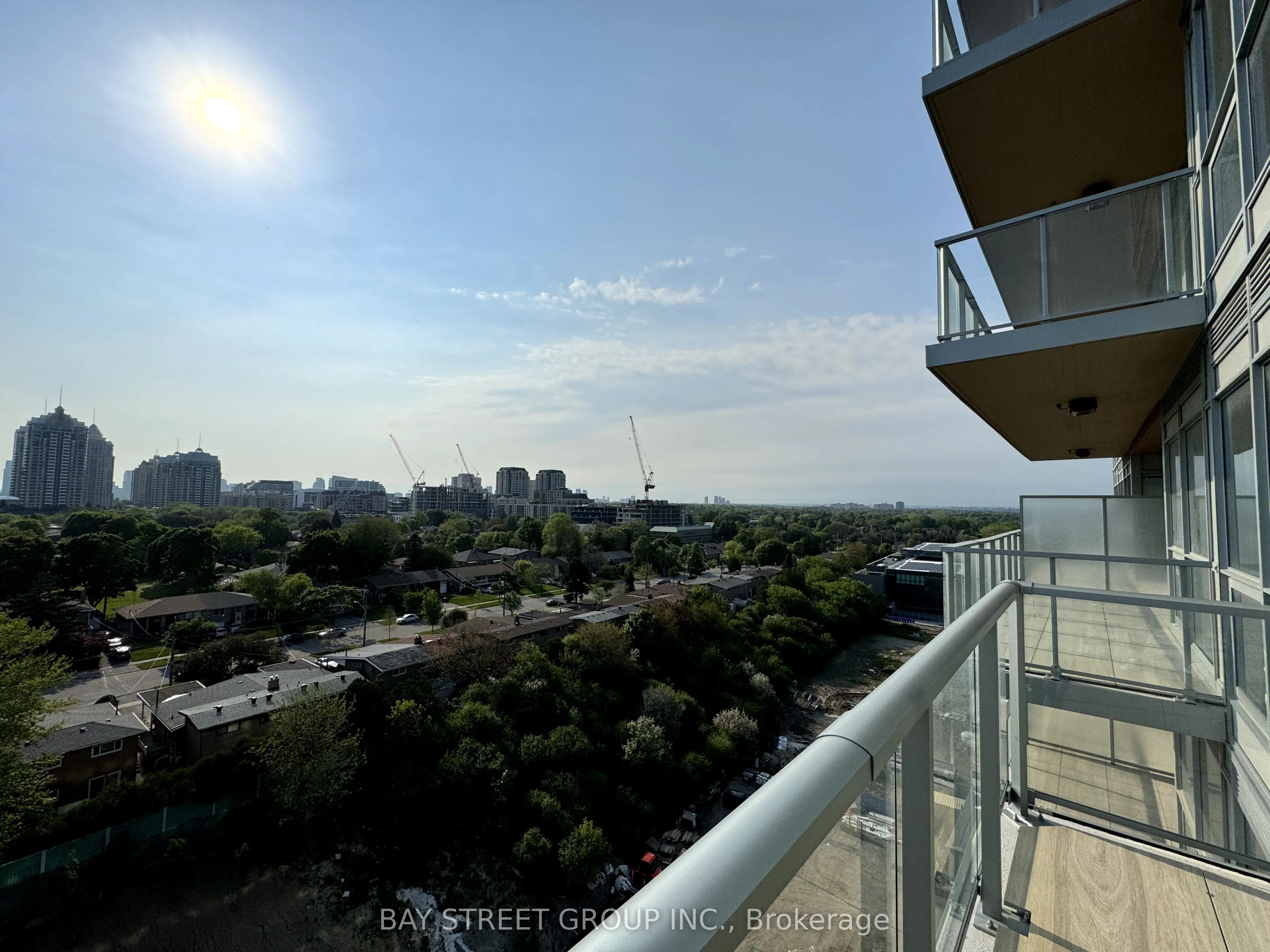 25 McMahon Drive, #1506