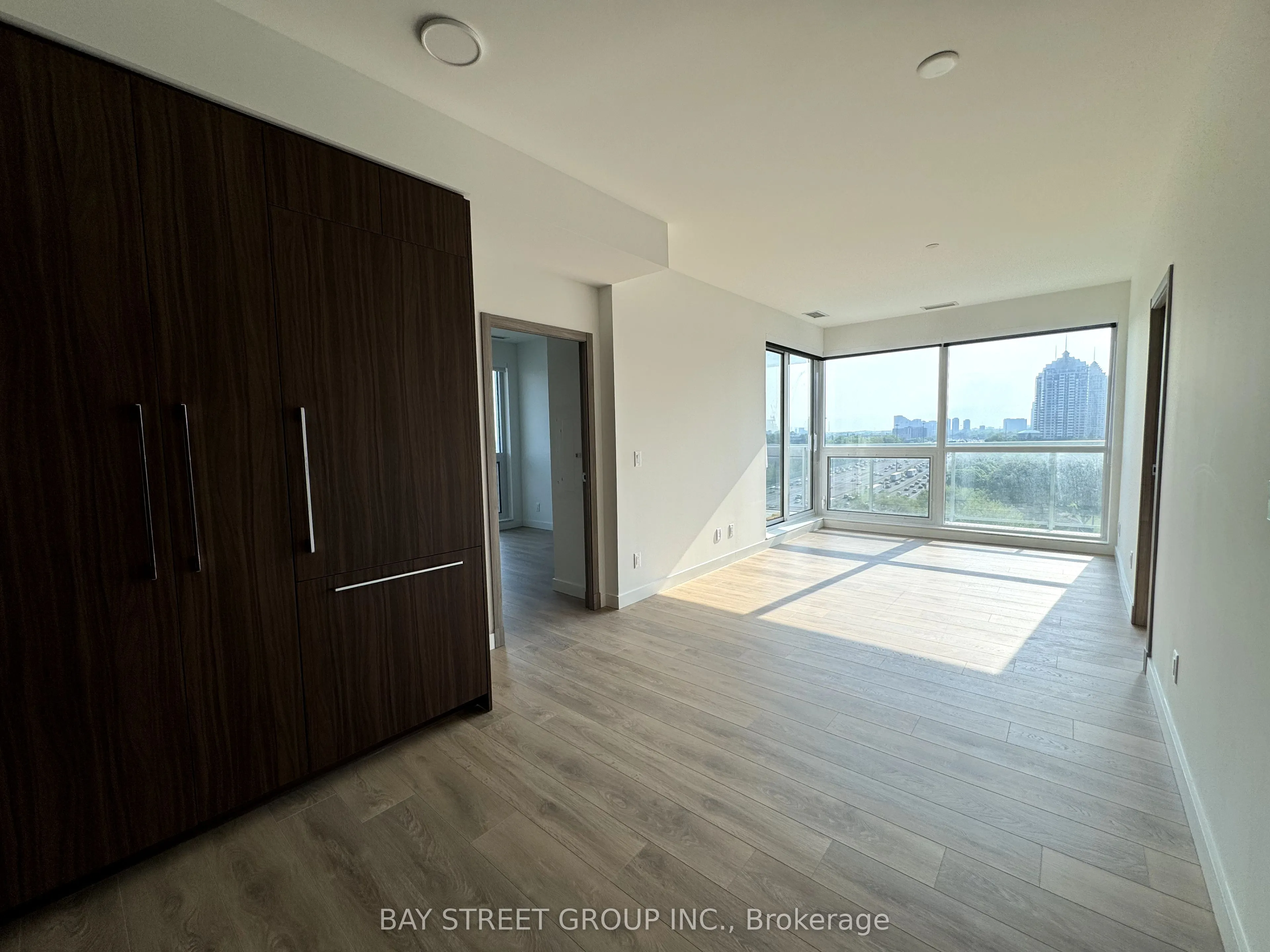 25 McMahon Drive, #1506