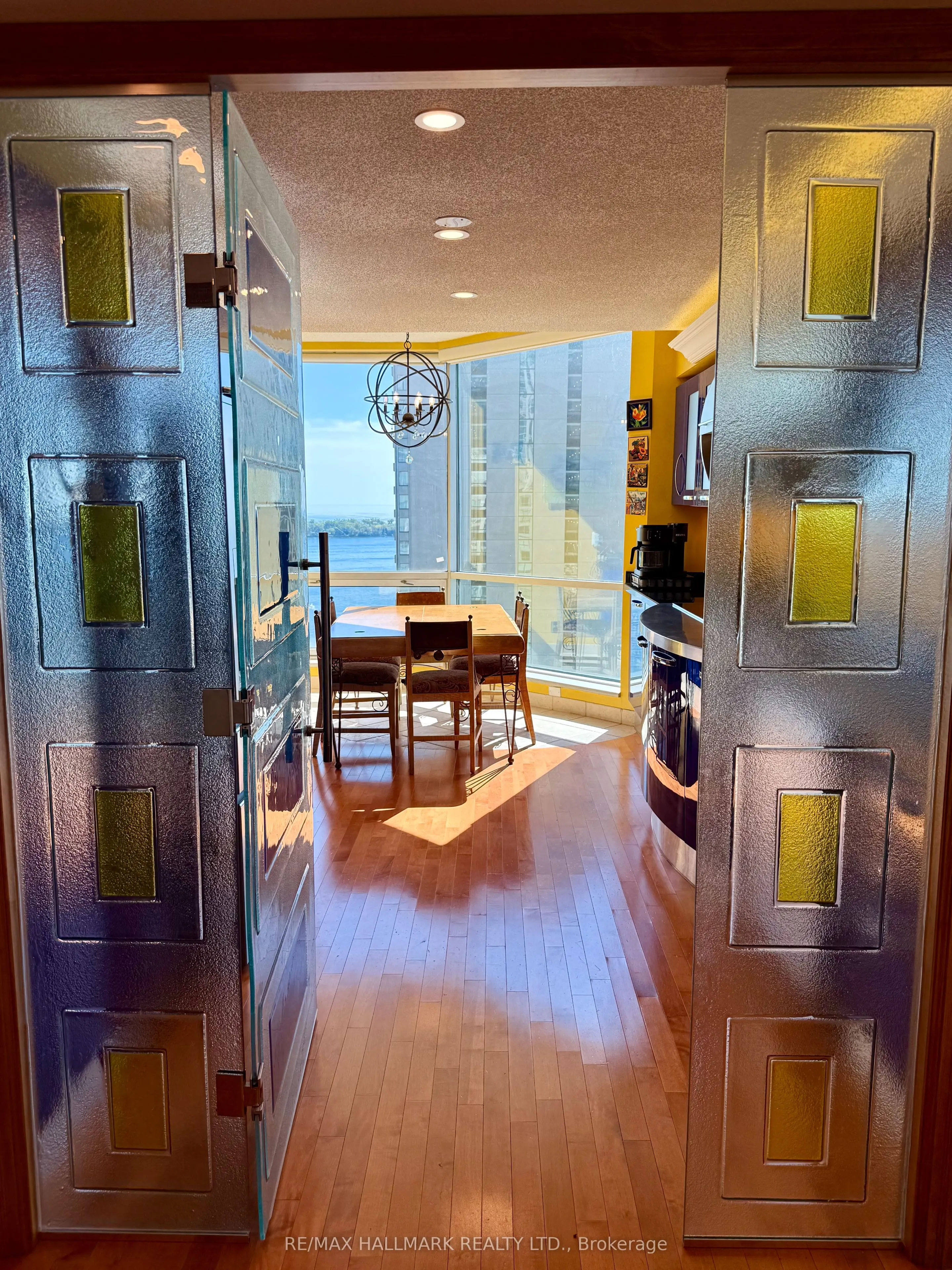 10 Queens Quay W, #PH11