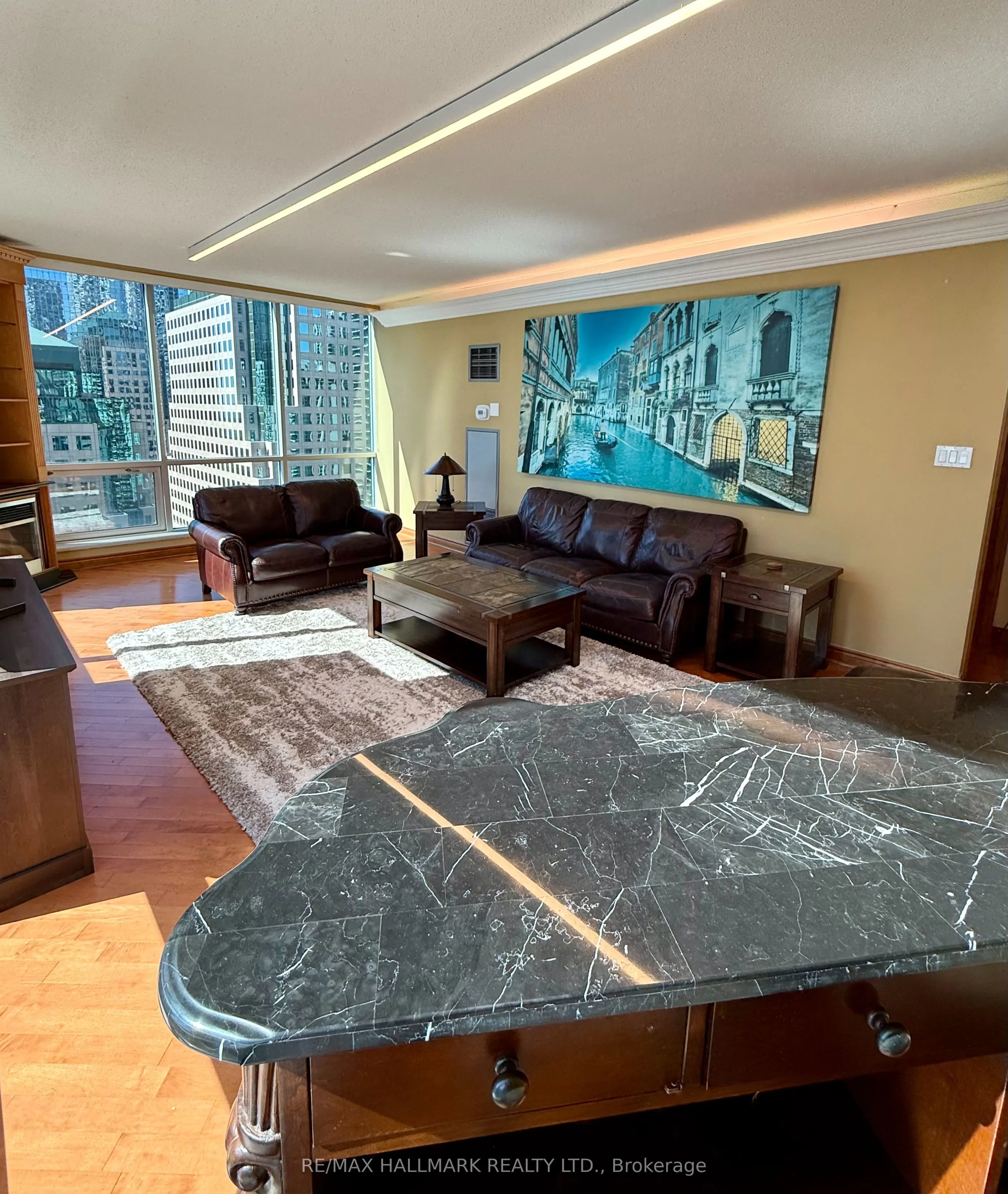 10 Queens Quay W, #PH11