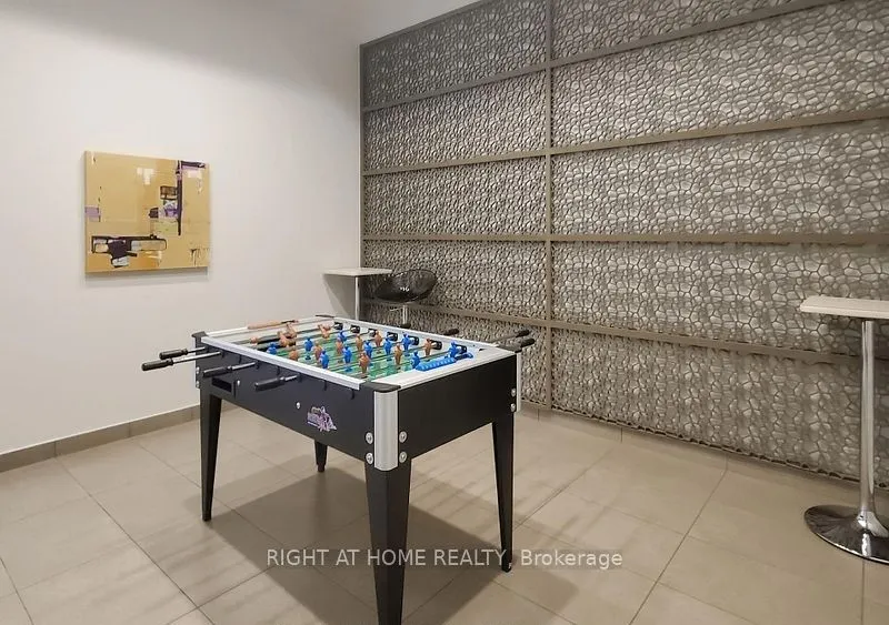 19 Singer Court, #1701B