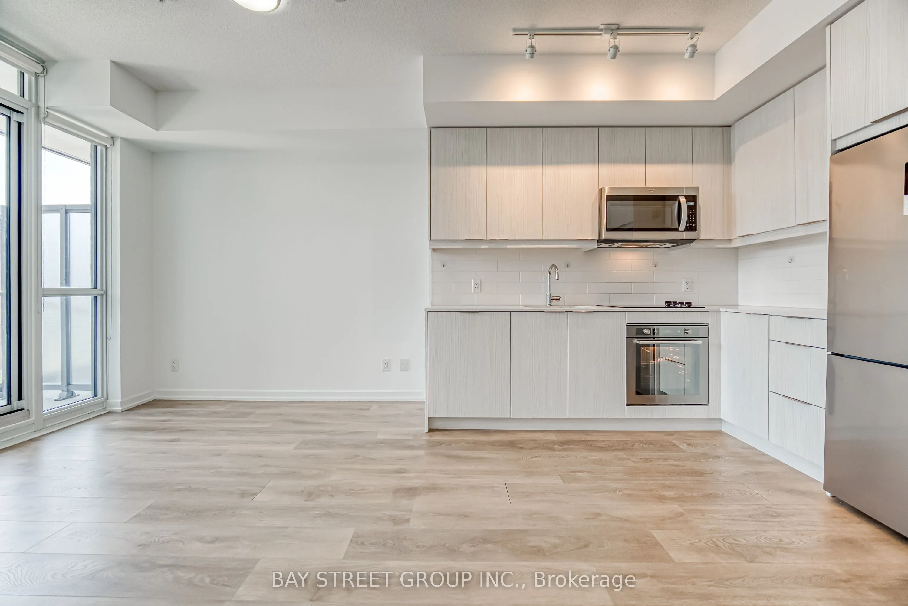 36 Forest Manor Road, #521