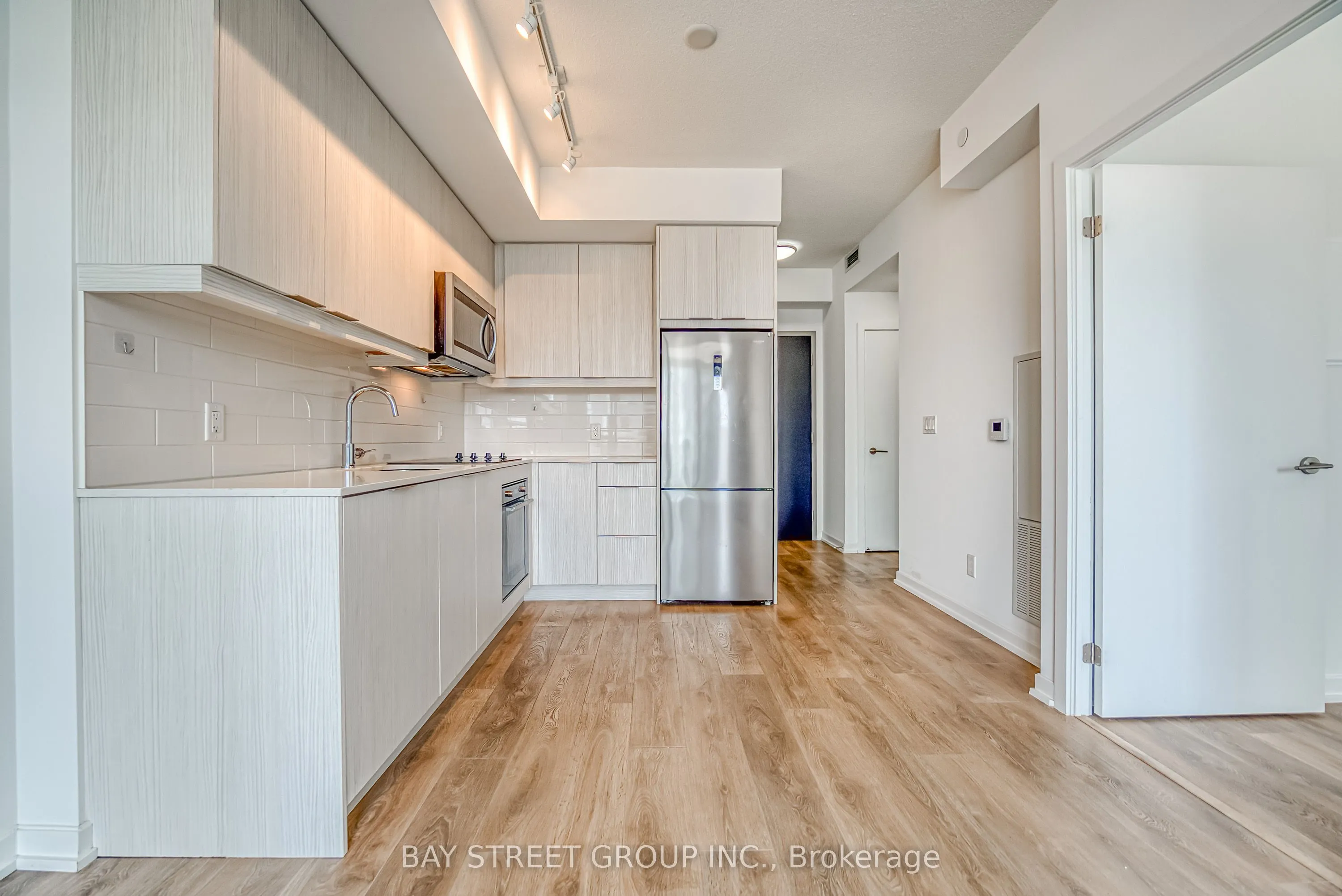 36 Forest Manor Road, #521