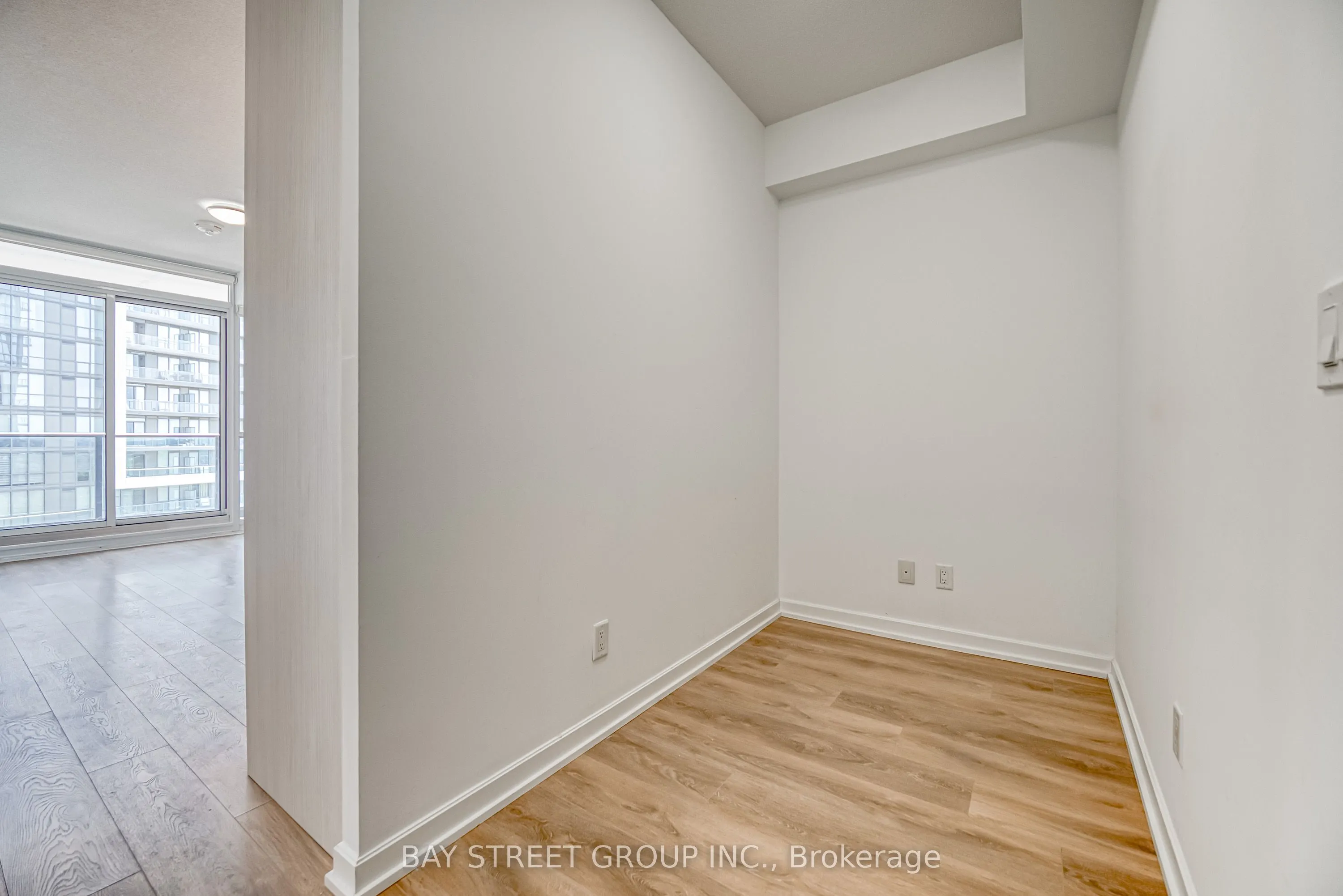 36 Forest Manor Road, #521