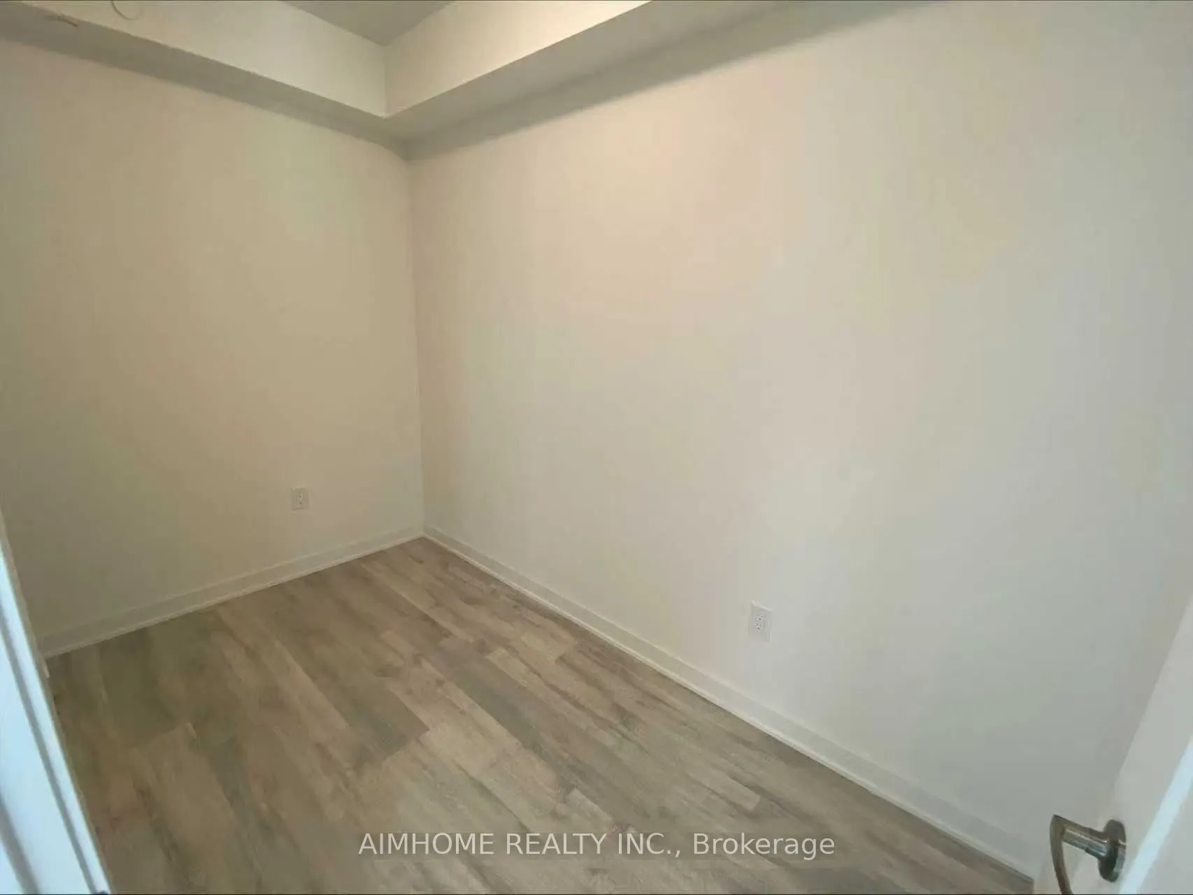 135 Lower Sherbourne Street, #569 W