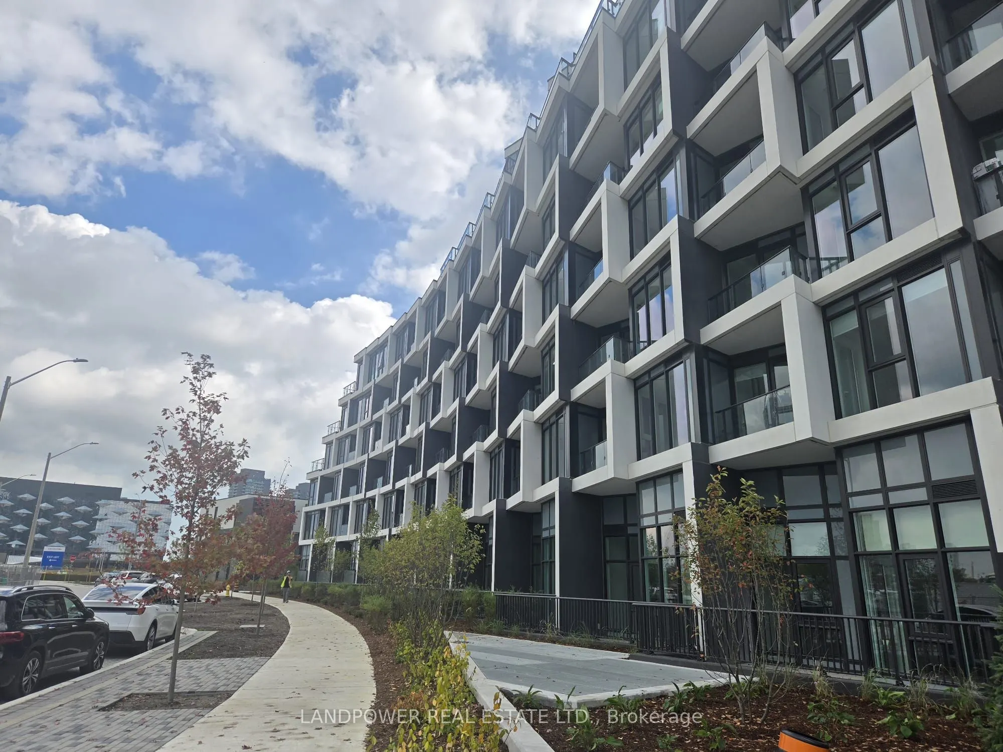 1 Kyle Lowry Road, #231
