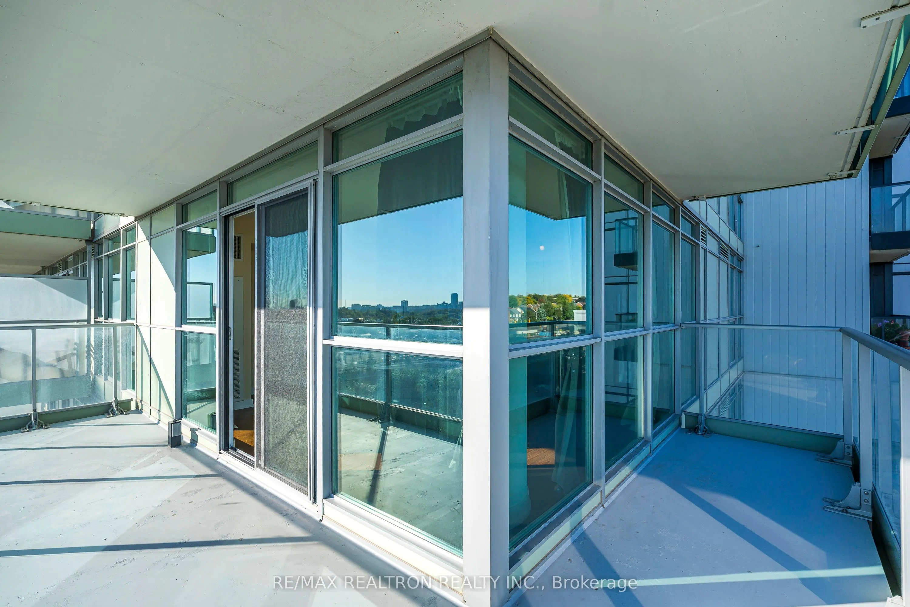 33 Singer Court, #602