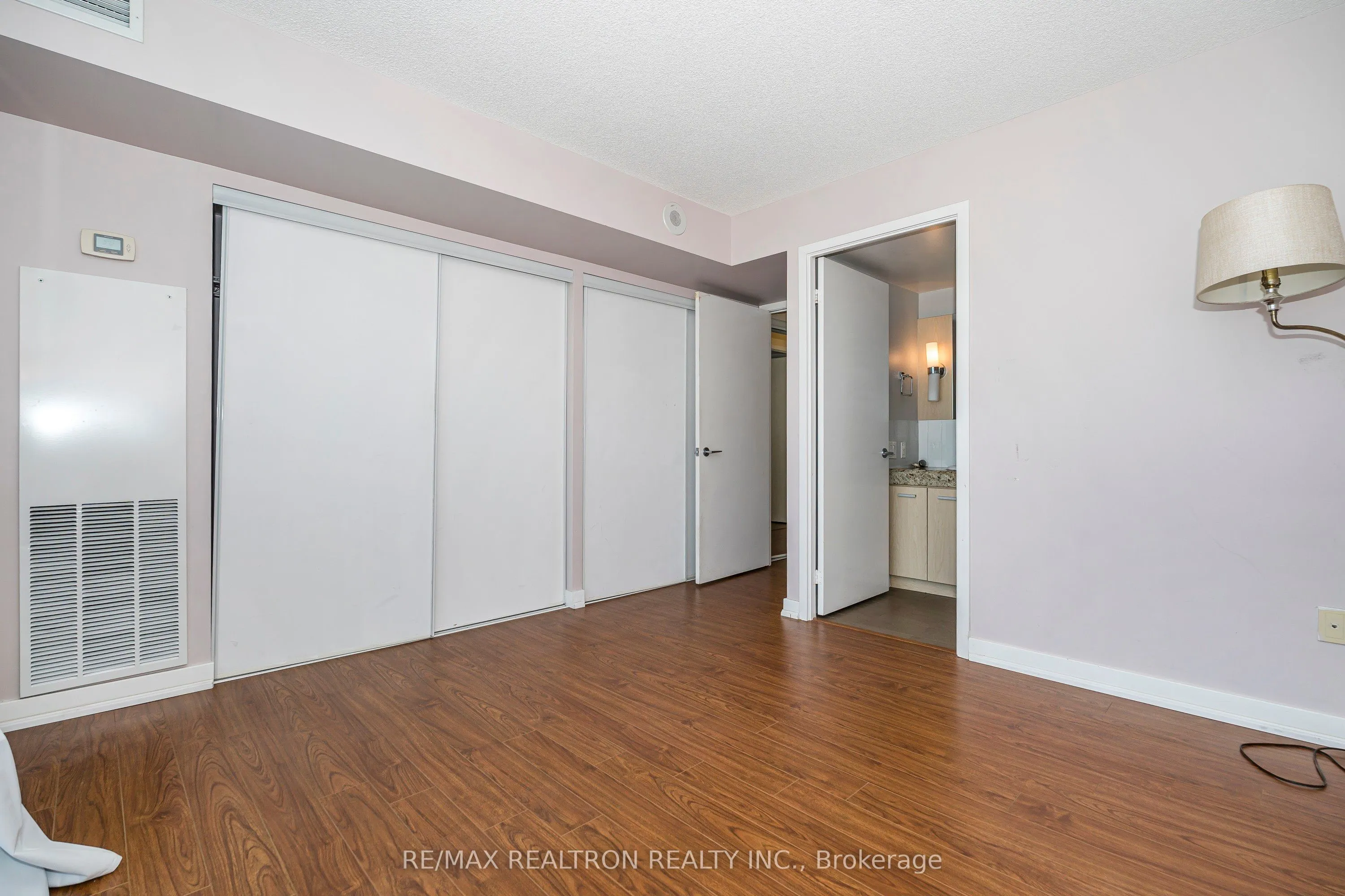 33 Singer Court, #602