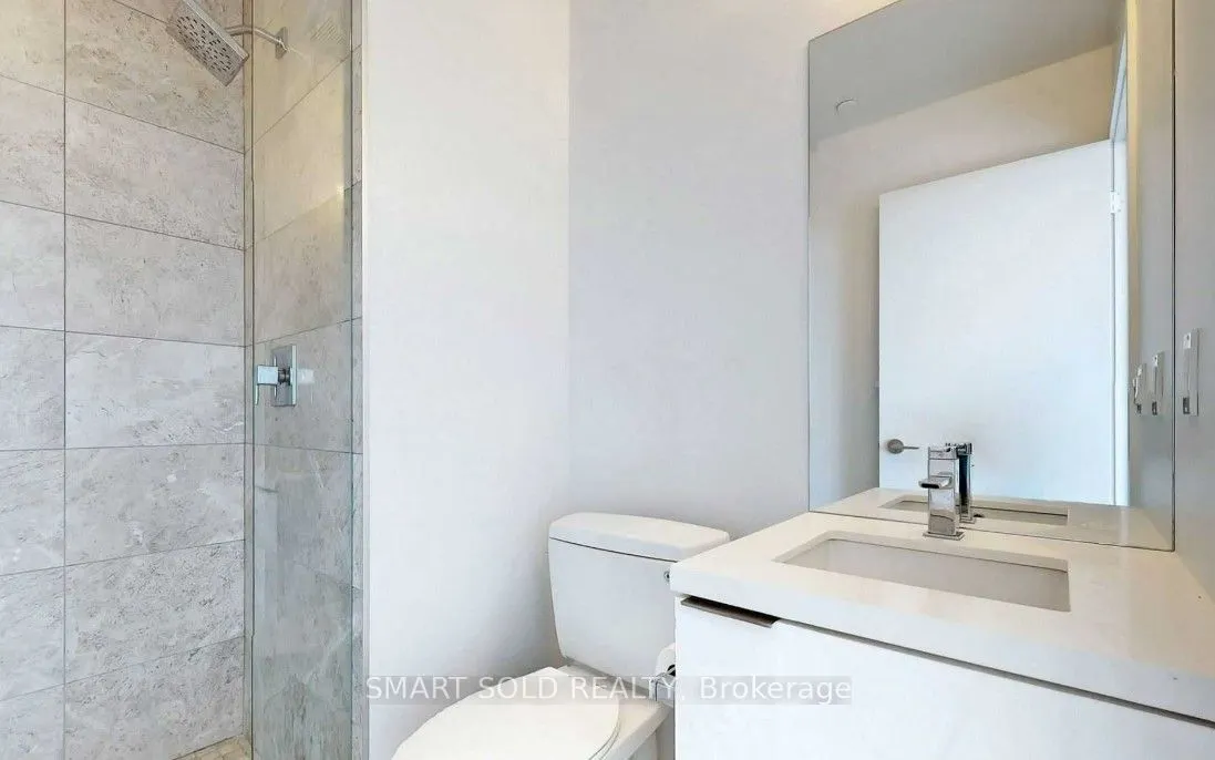 8 Eglinton Avenue E, #1011