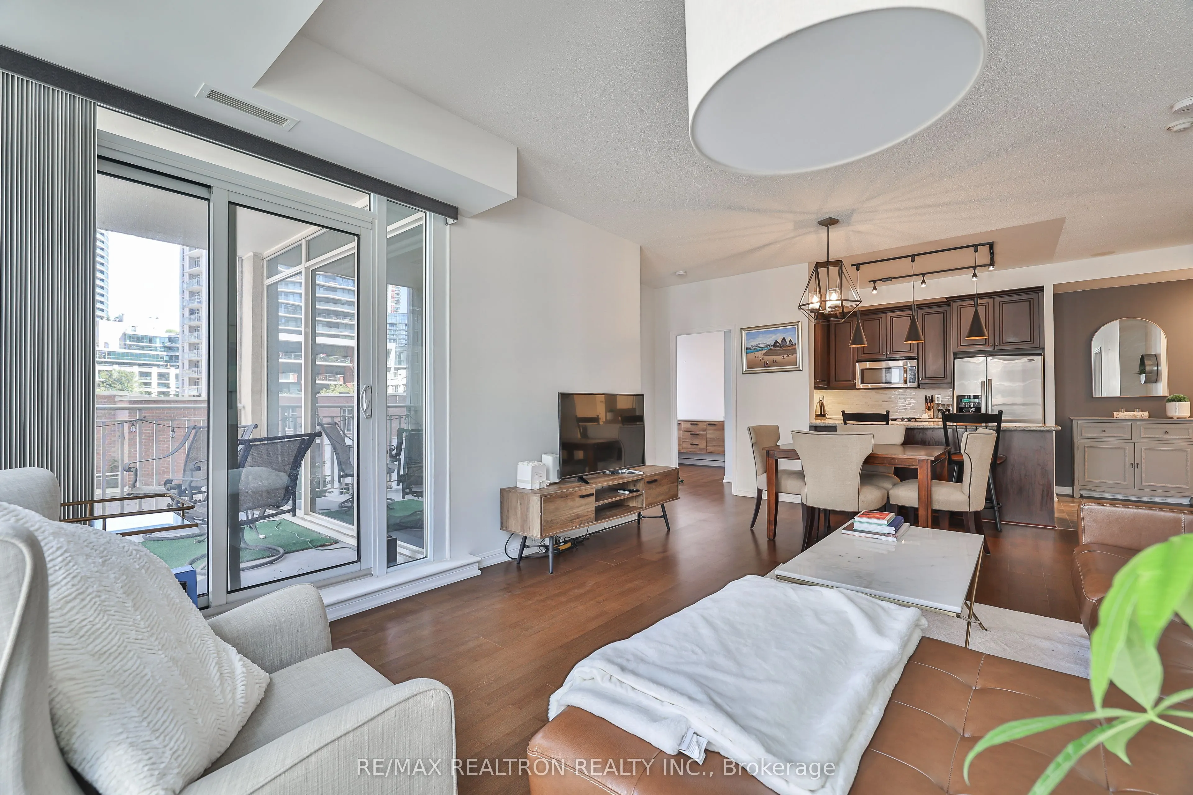 628 fleet Street, #407