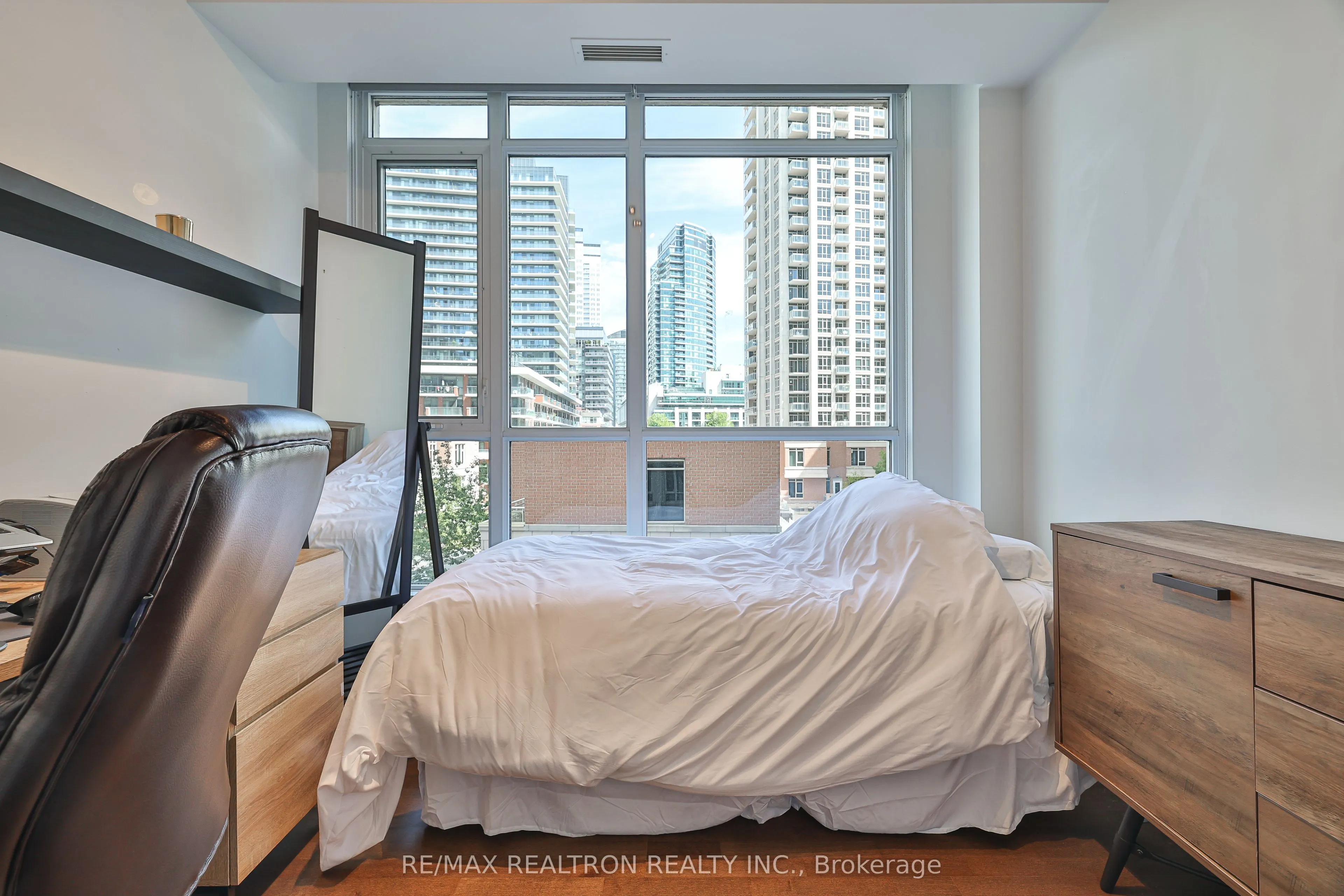 628 fleet Street, #407