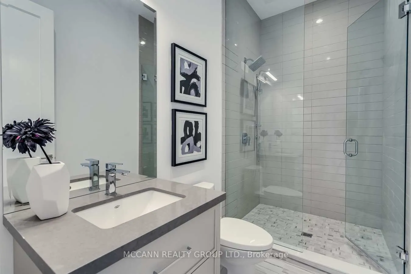 125 Glengrove Avenue W