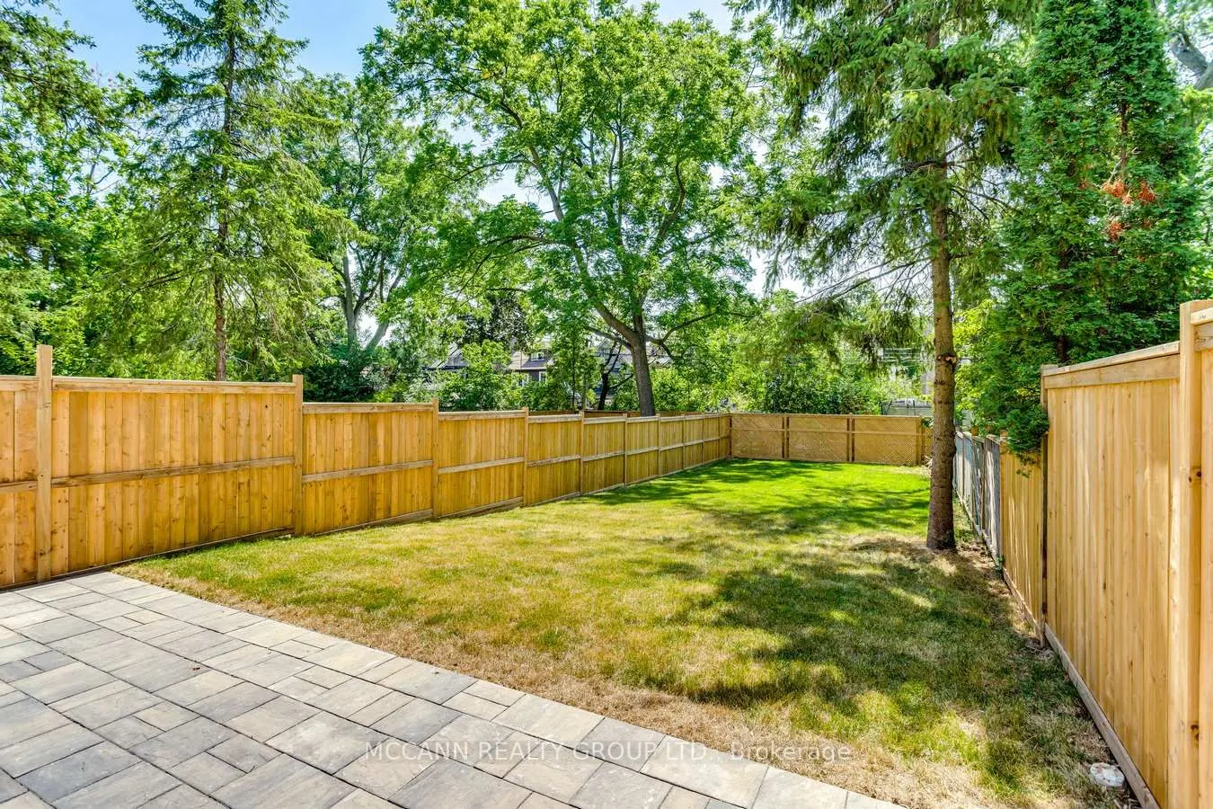 125 Glengrove Avenue W