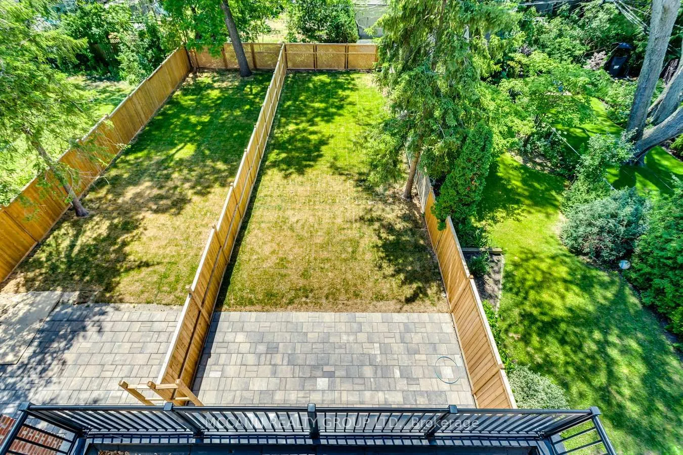 125 Glengrove Avenue W