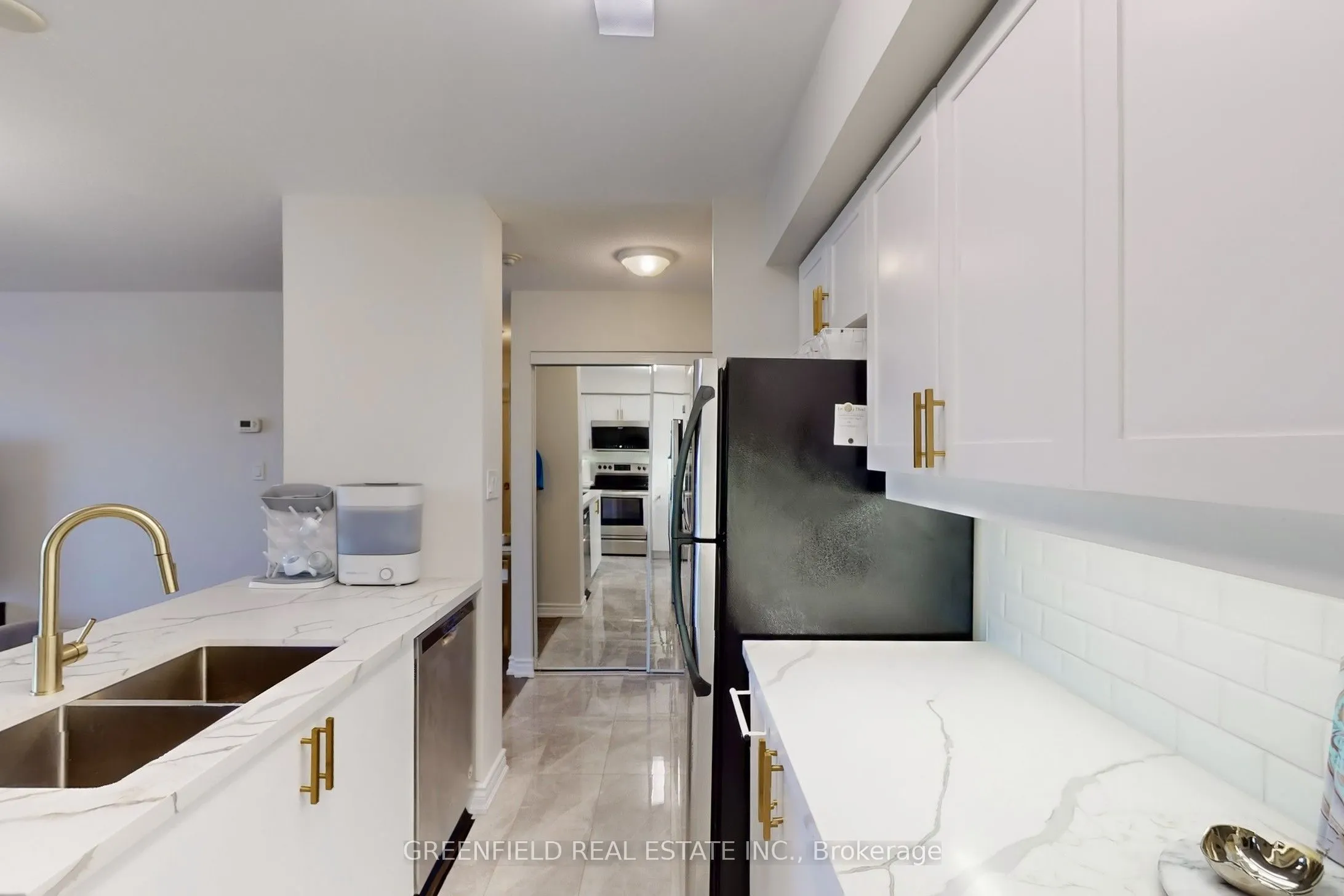 920 Sheppard Avenue W, #311