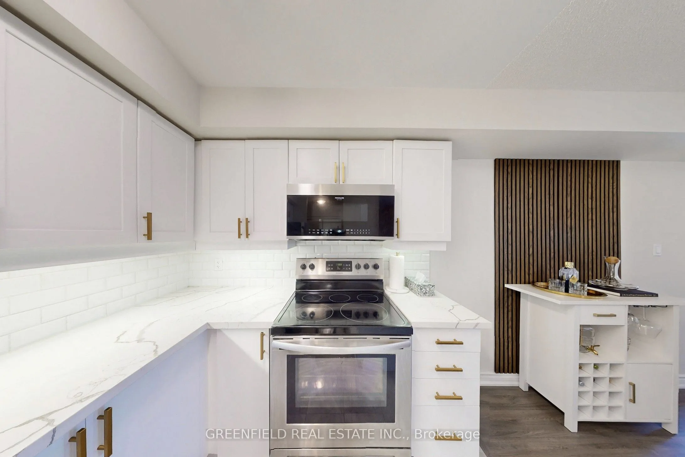 920 Sheppard Avenue W, #311
