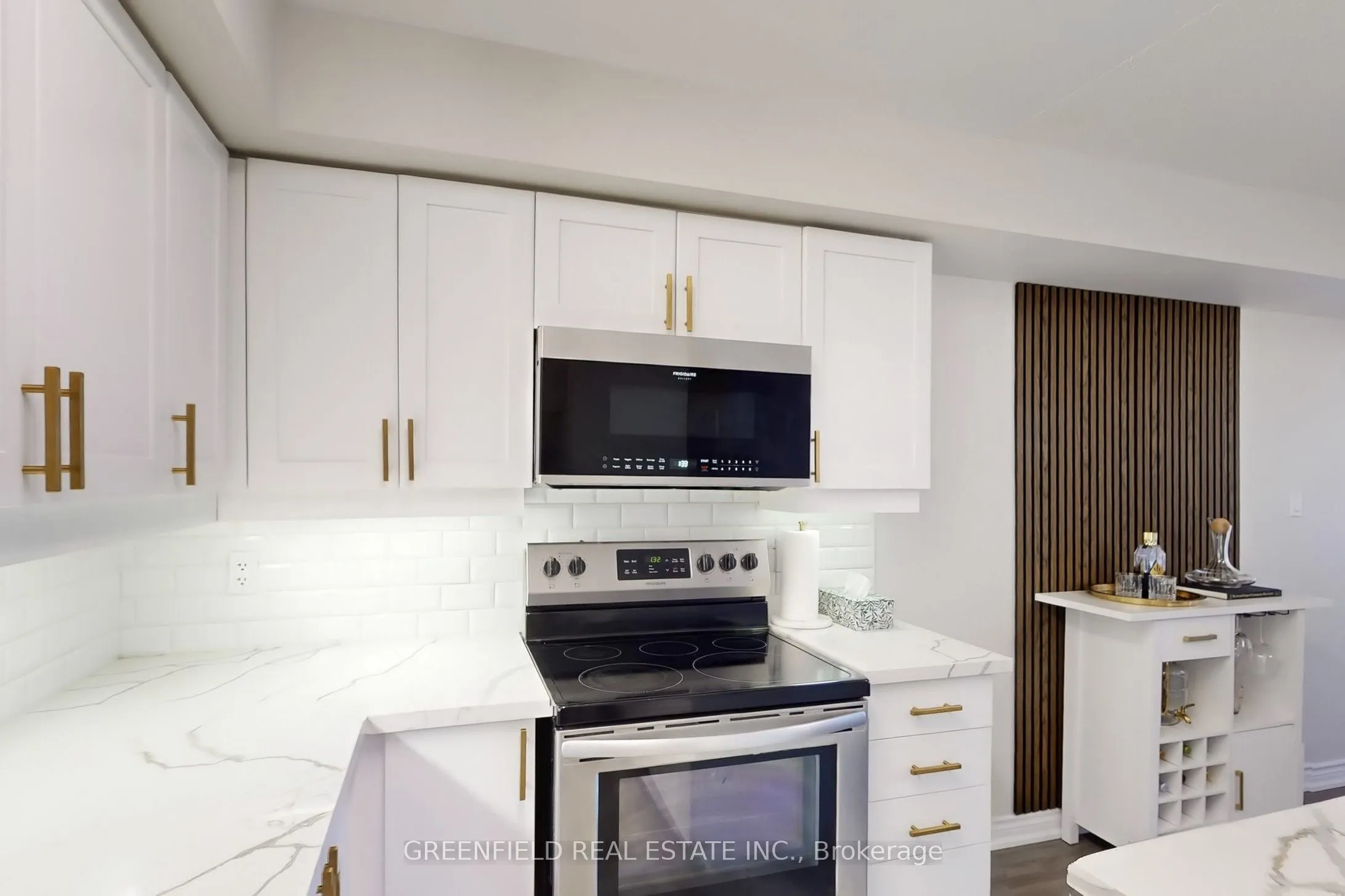 920 Sheppard Avenue W, #311