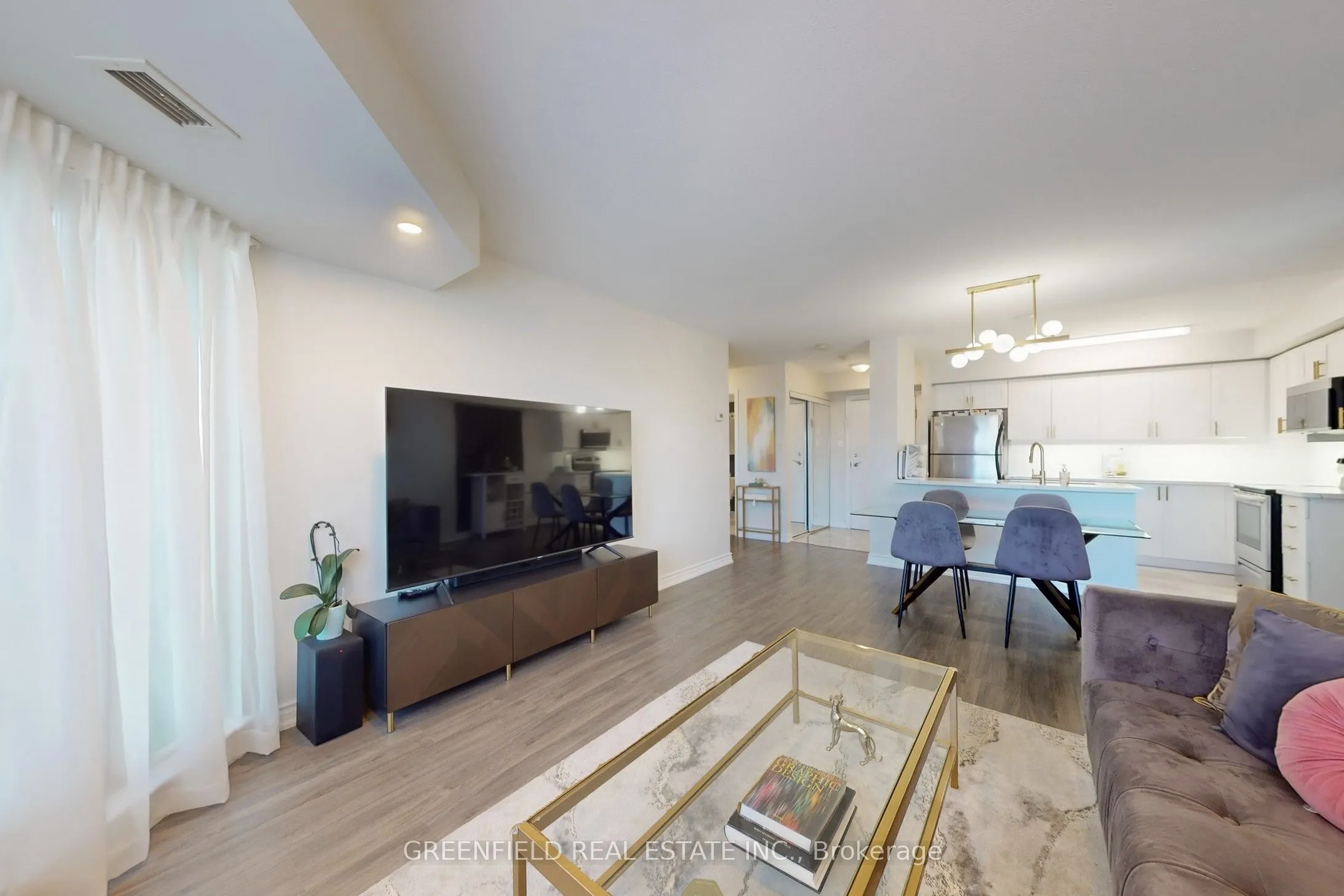 920 Sheppard Avenue W, #311