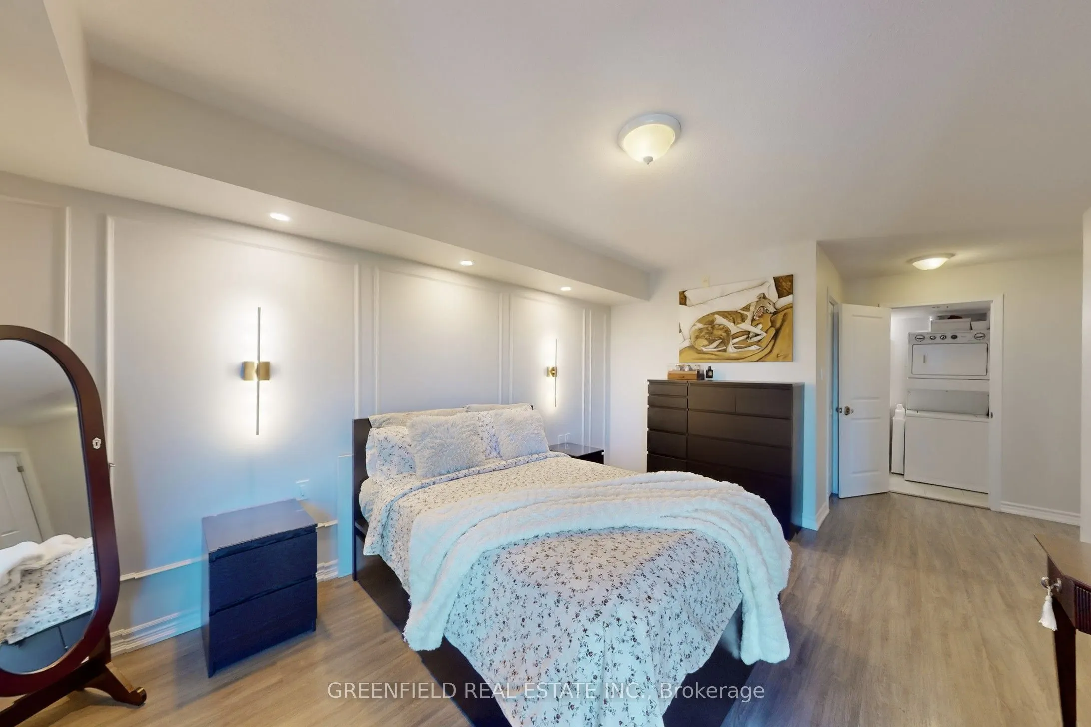920 Sheppard Avenue W, #311