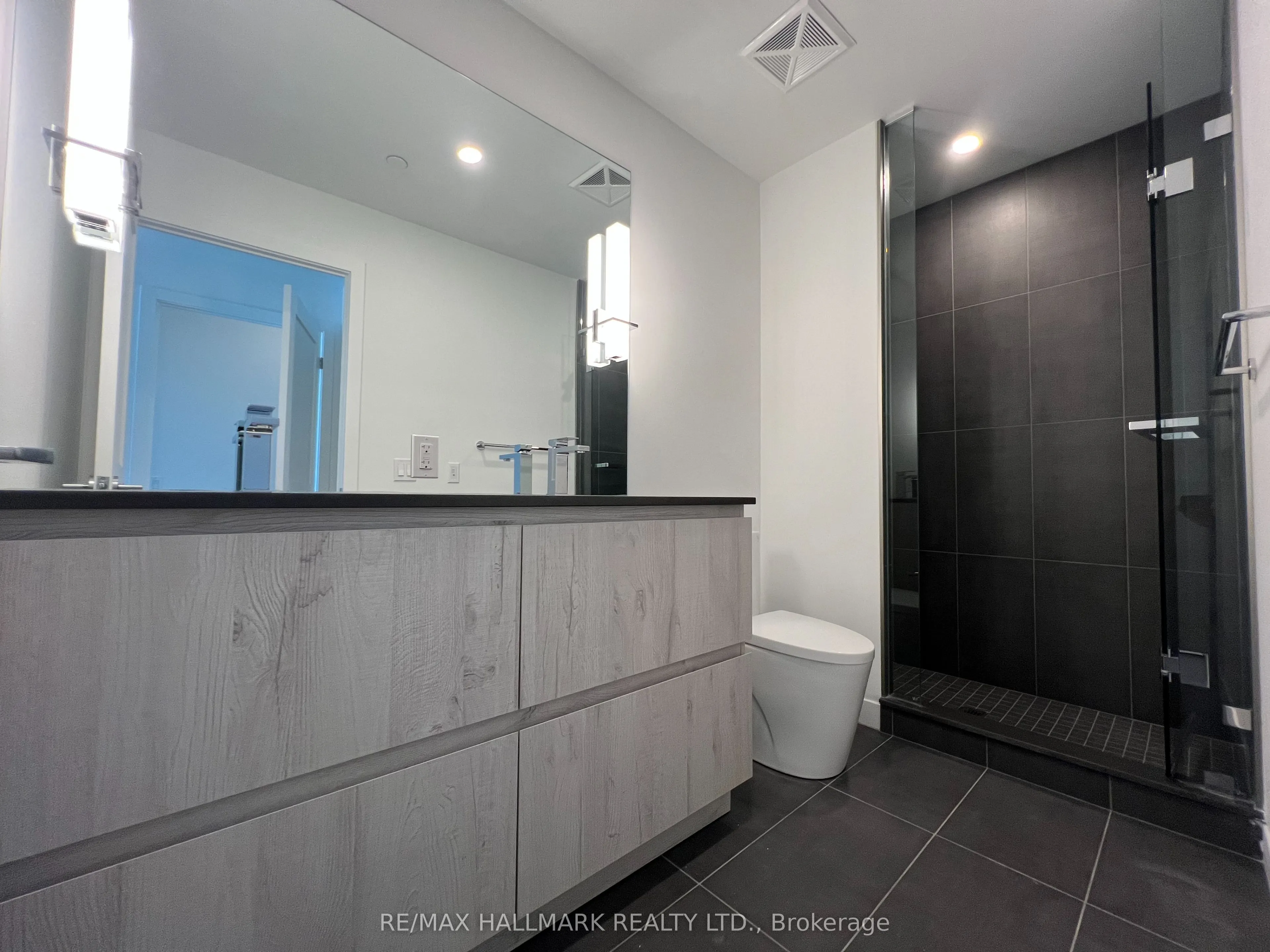 1 Hillsdale Avenue W, #502