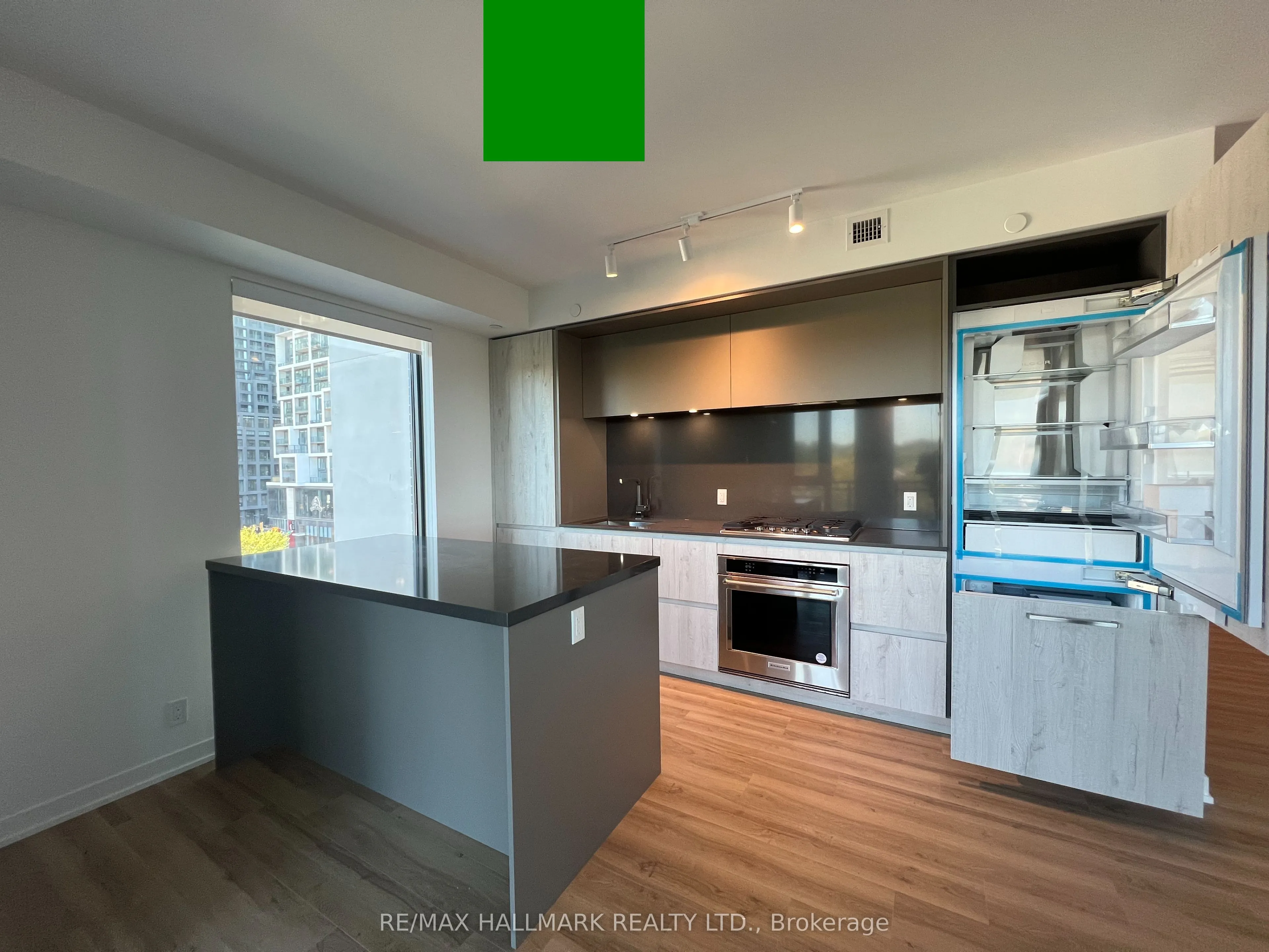 1 Hillsdale Avenue W, #502