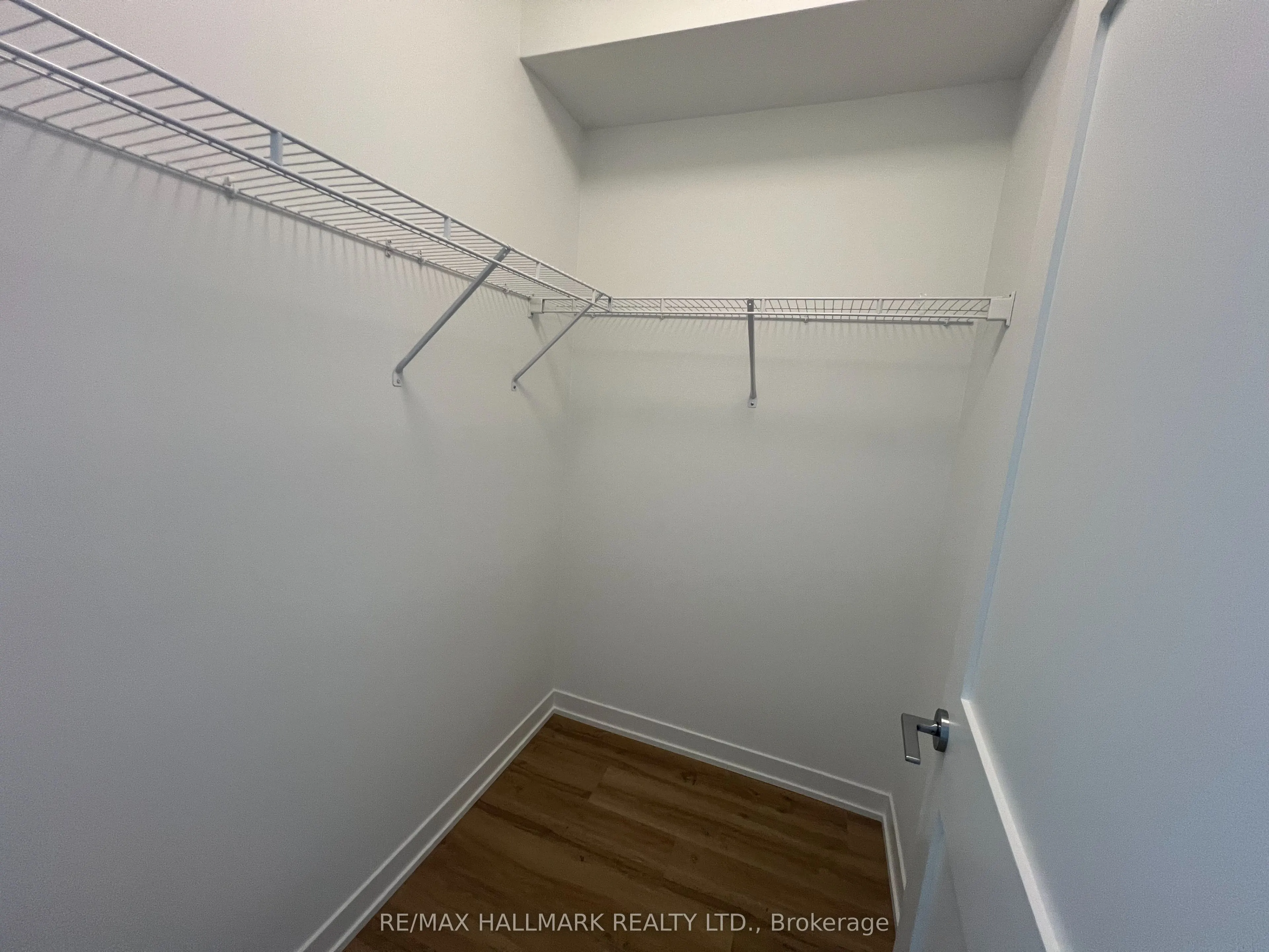 1 Hillsdale Avenue W, #502