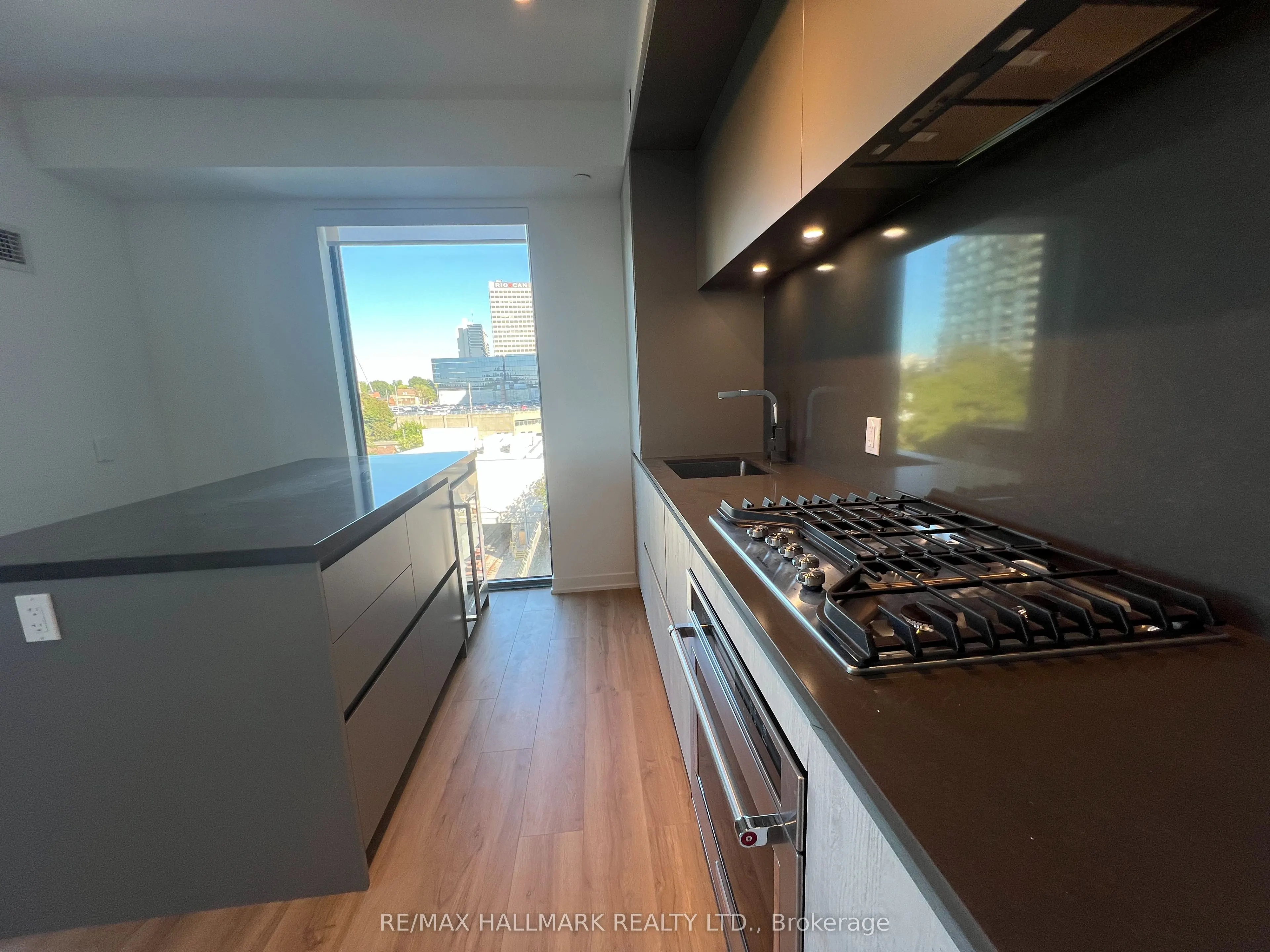 1 Hillsdale Avenue W, #502