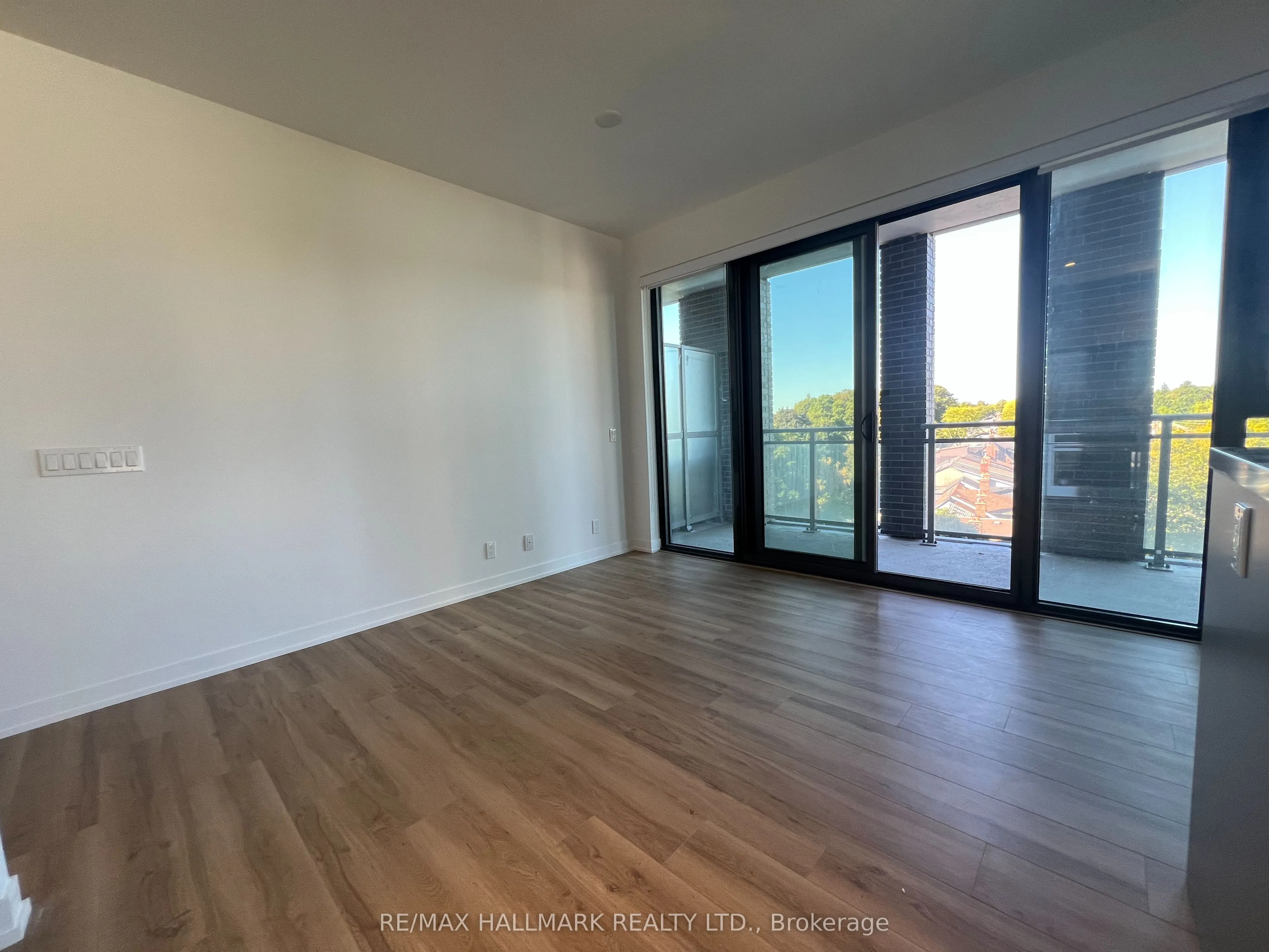 1 Hillsdale Avenue W, #502