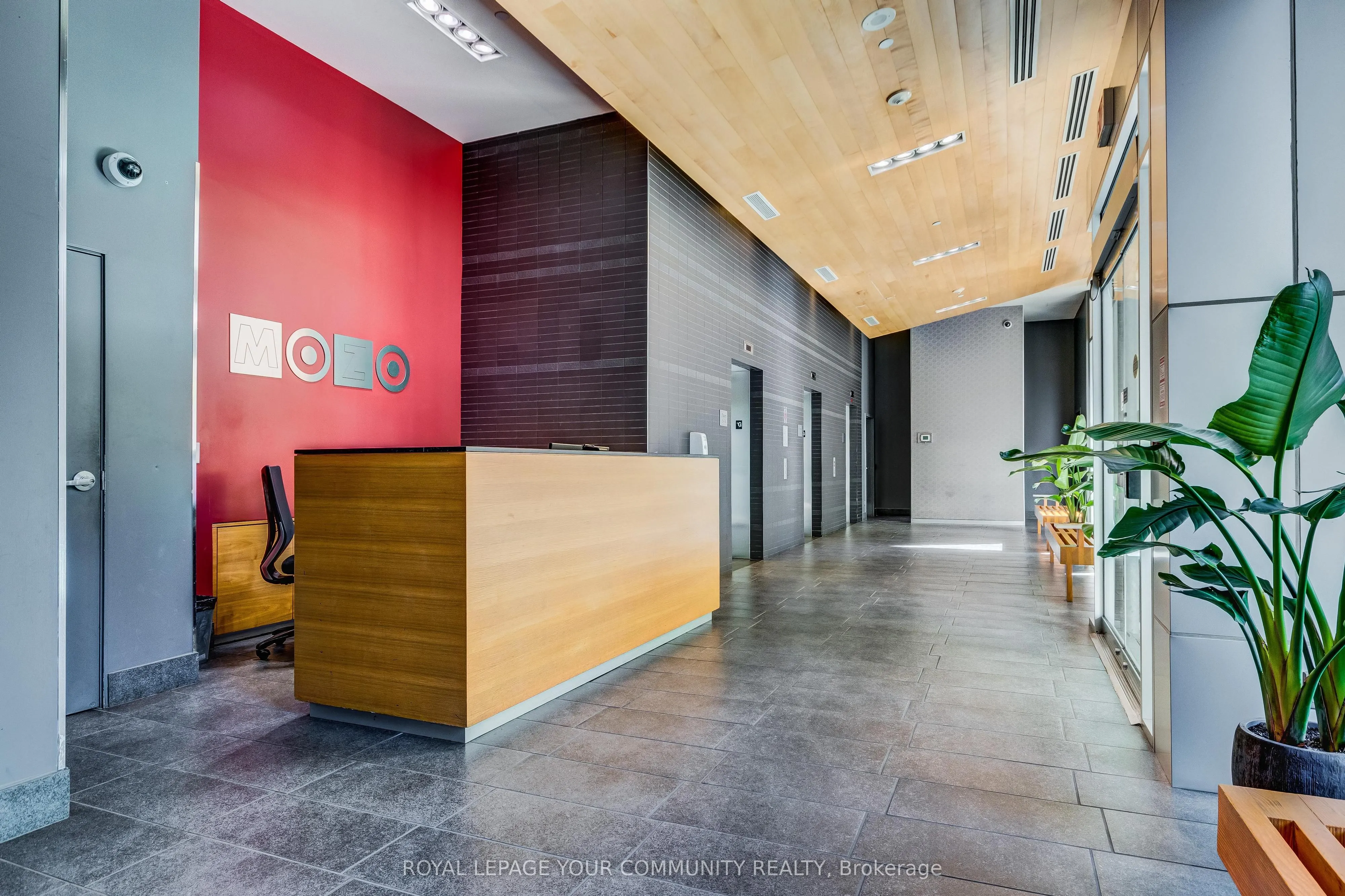 333 Adelaide Street E, #423