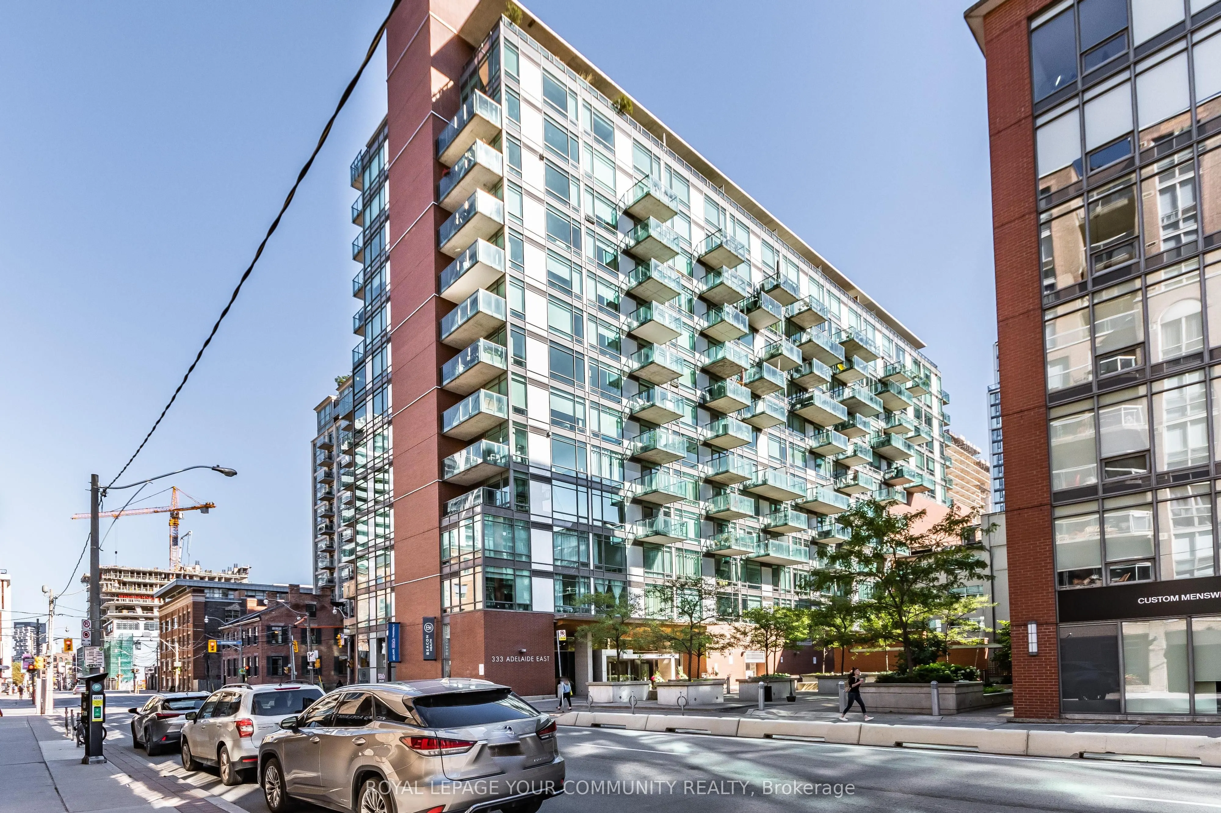 333 Adelaide Street E, #423