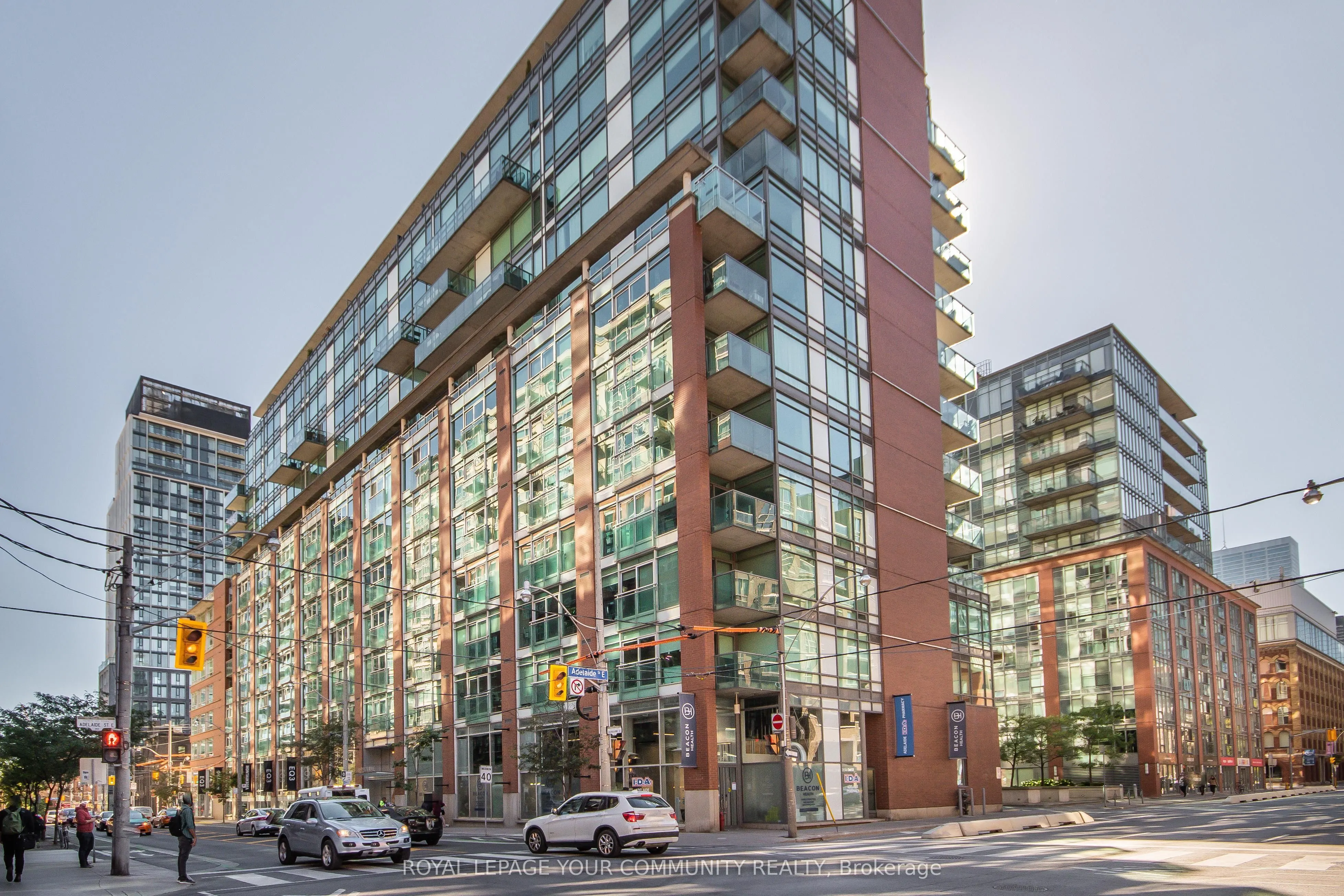 333 Adelaide Street E, #423