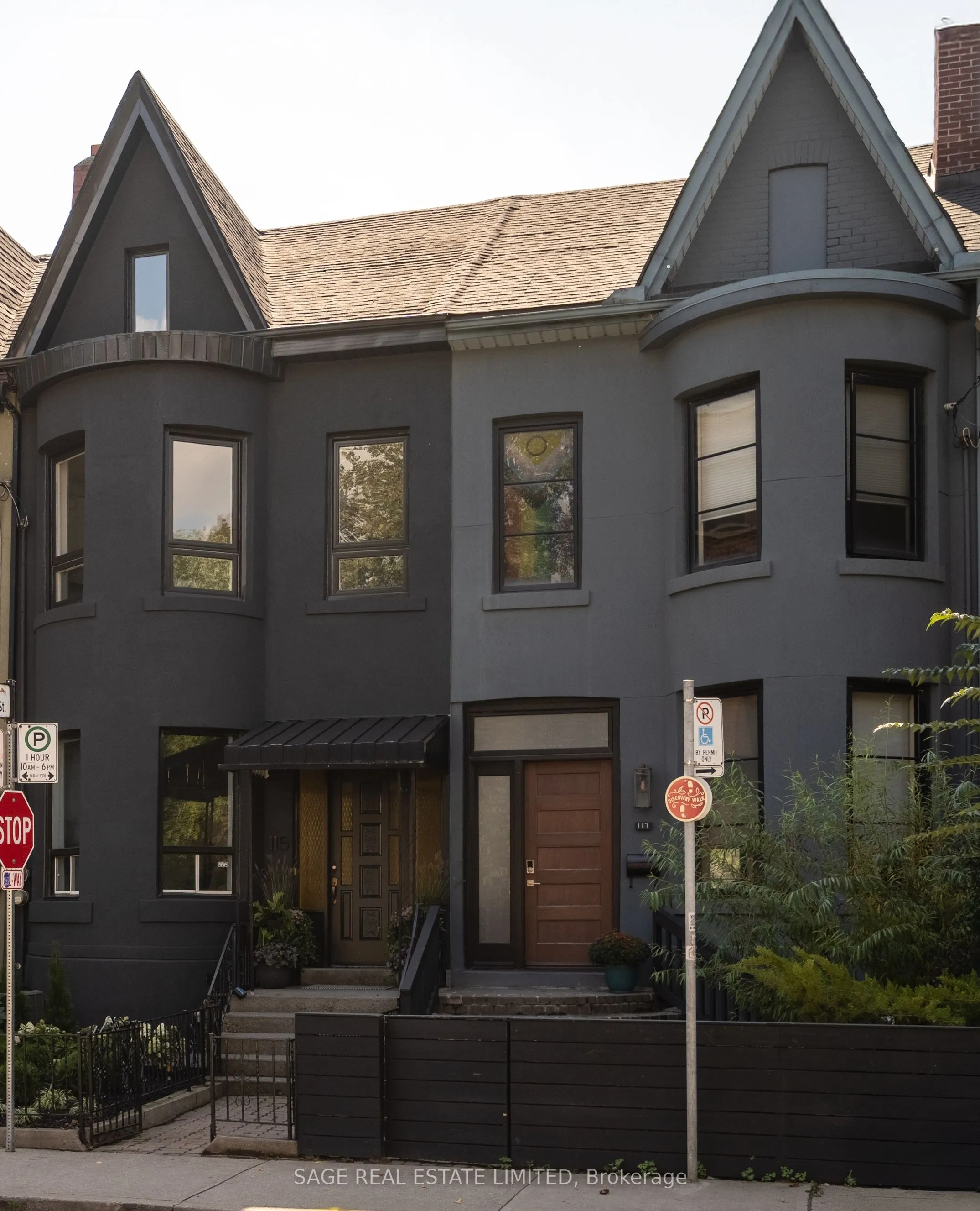 115 Niagara Street