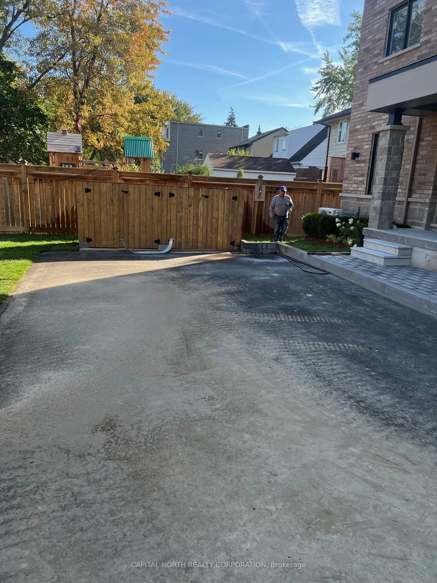 46 Touraine Avenue