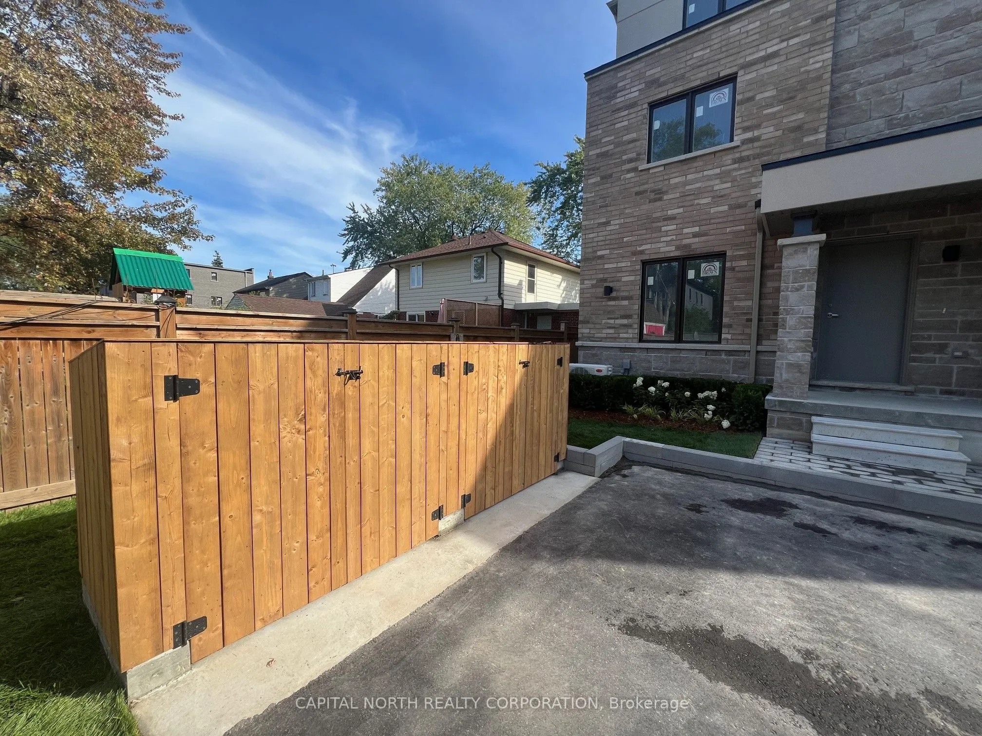46 Touraine Avenue