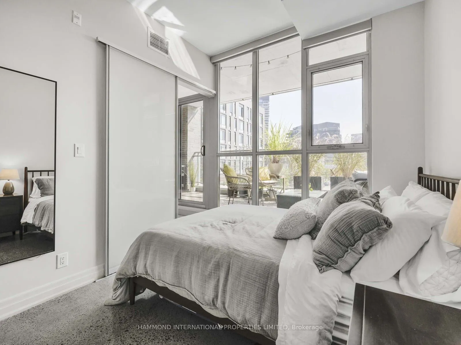 510 King Street E, #229