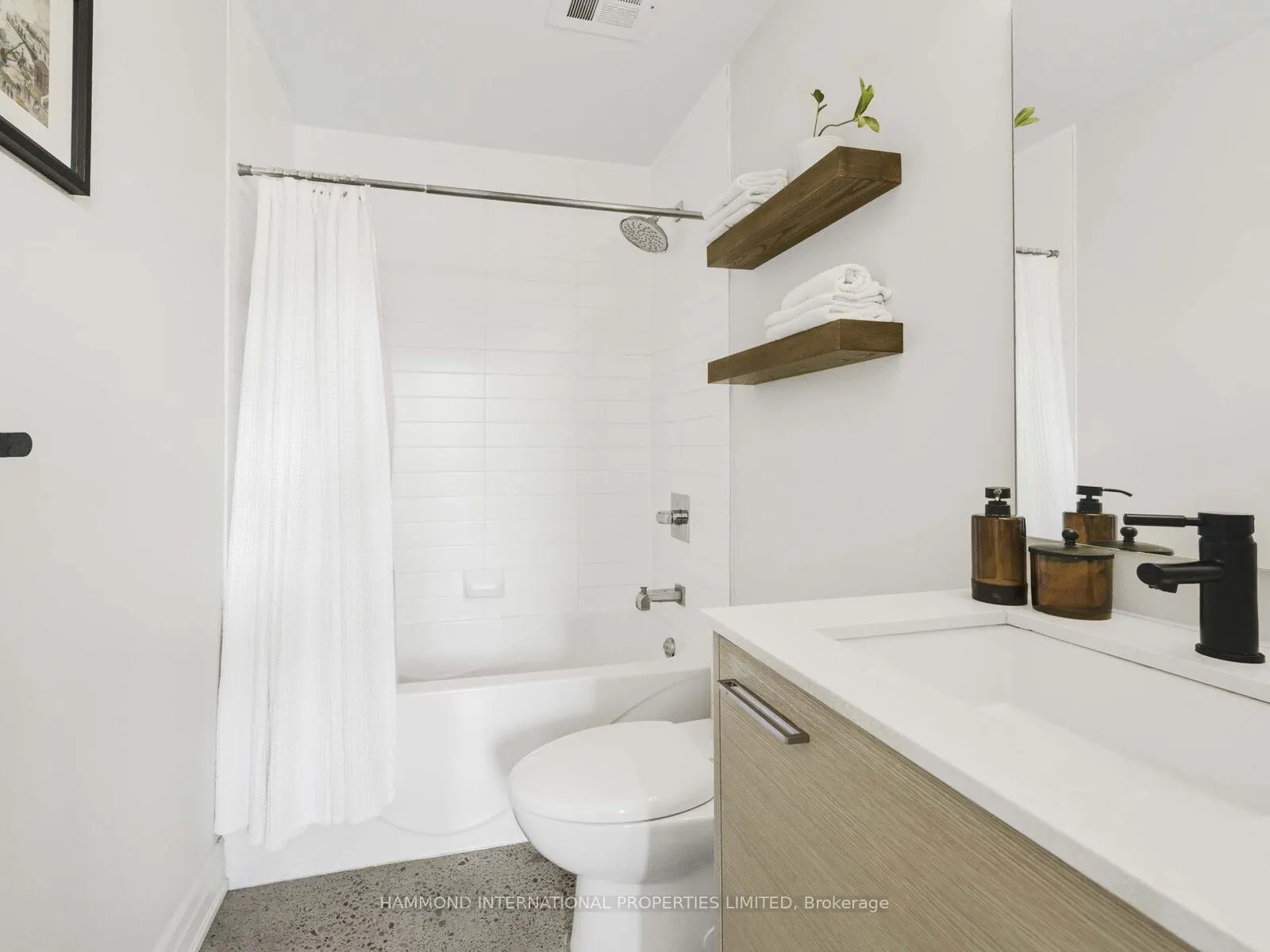 510 King Street E, #229