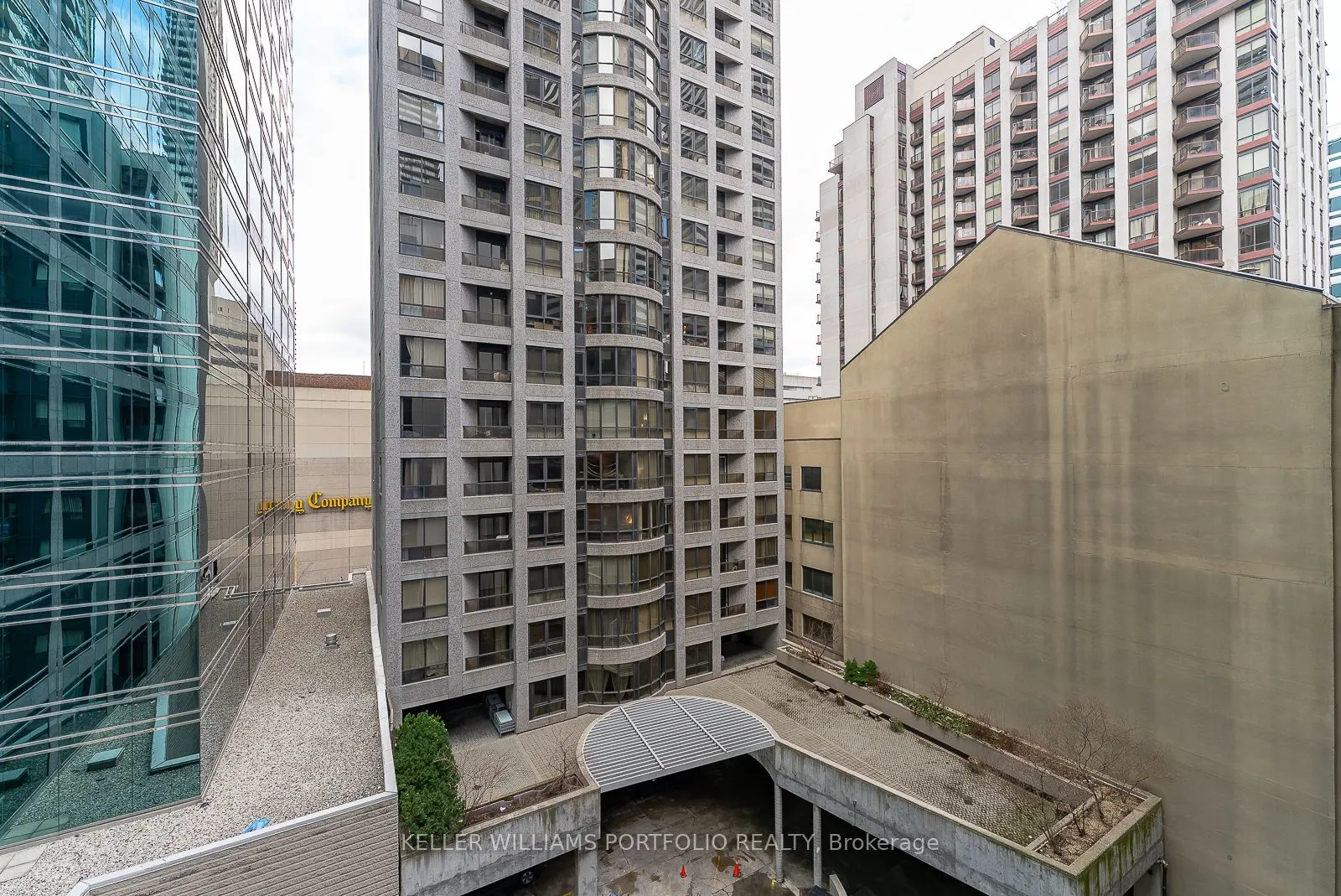 30 Hayden Street, #707
