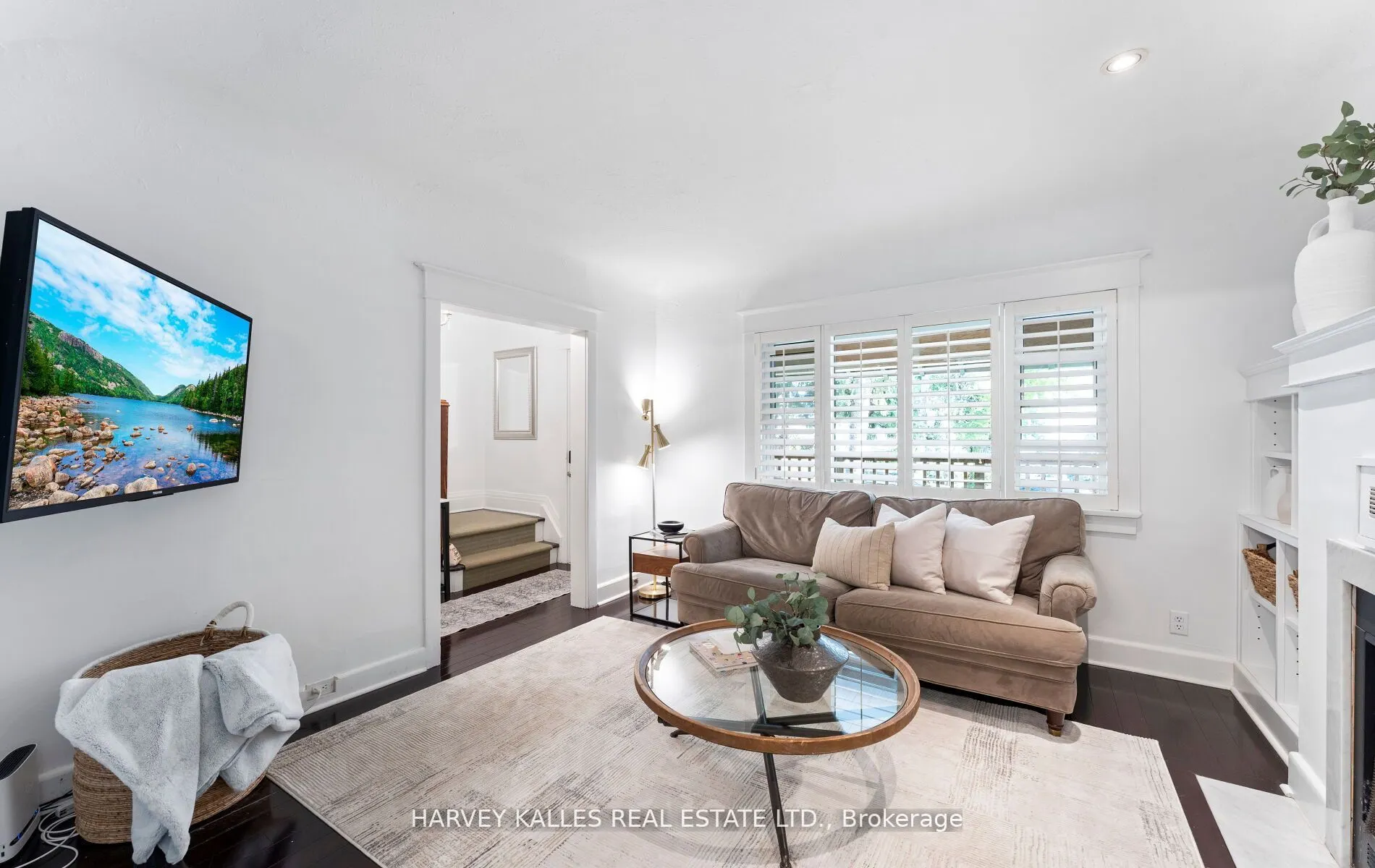306 Wychwood Avenue
