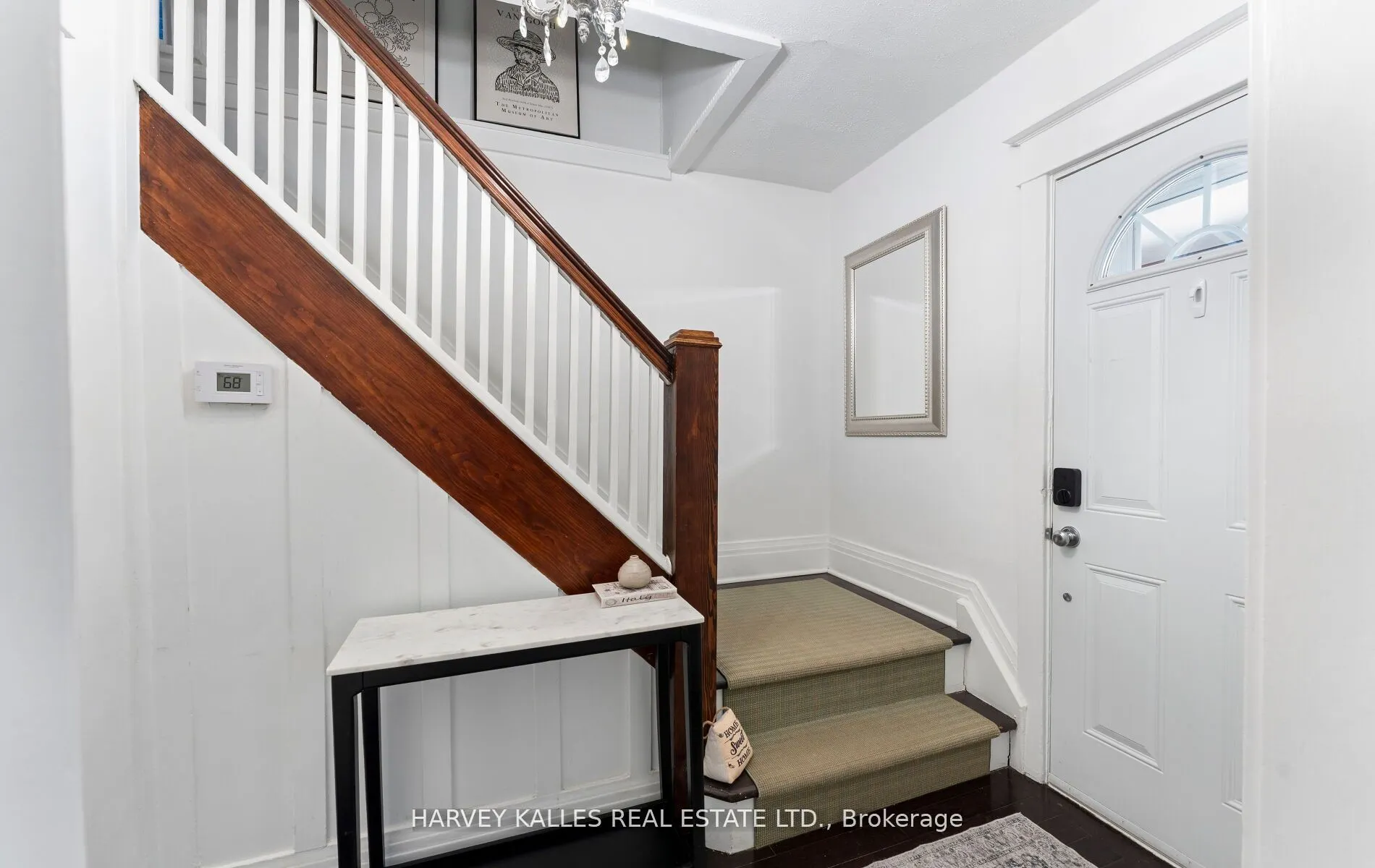306 Wychwood Avenue