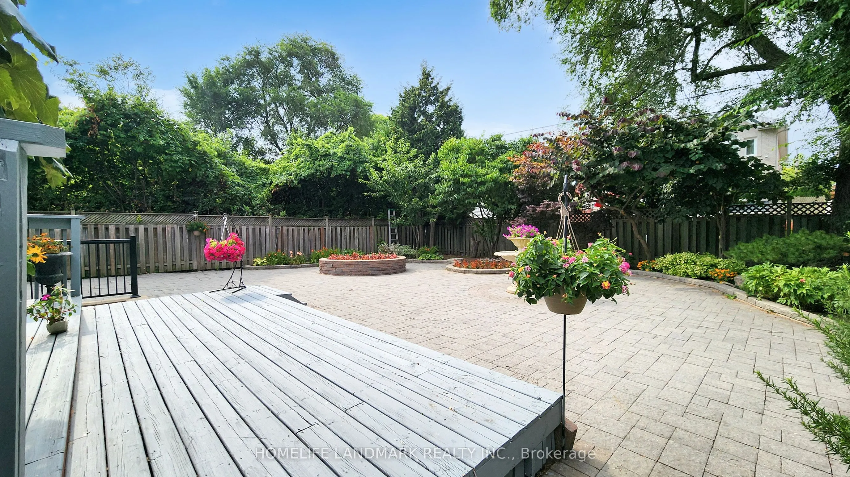 122 Norton Avenue