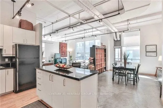 477 Richmond Street W, #308