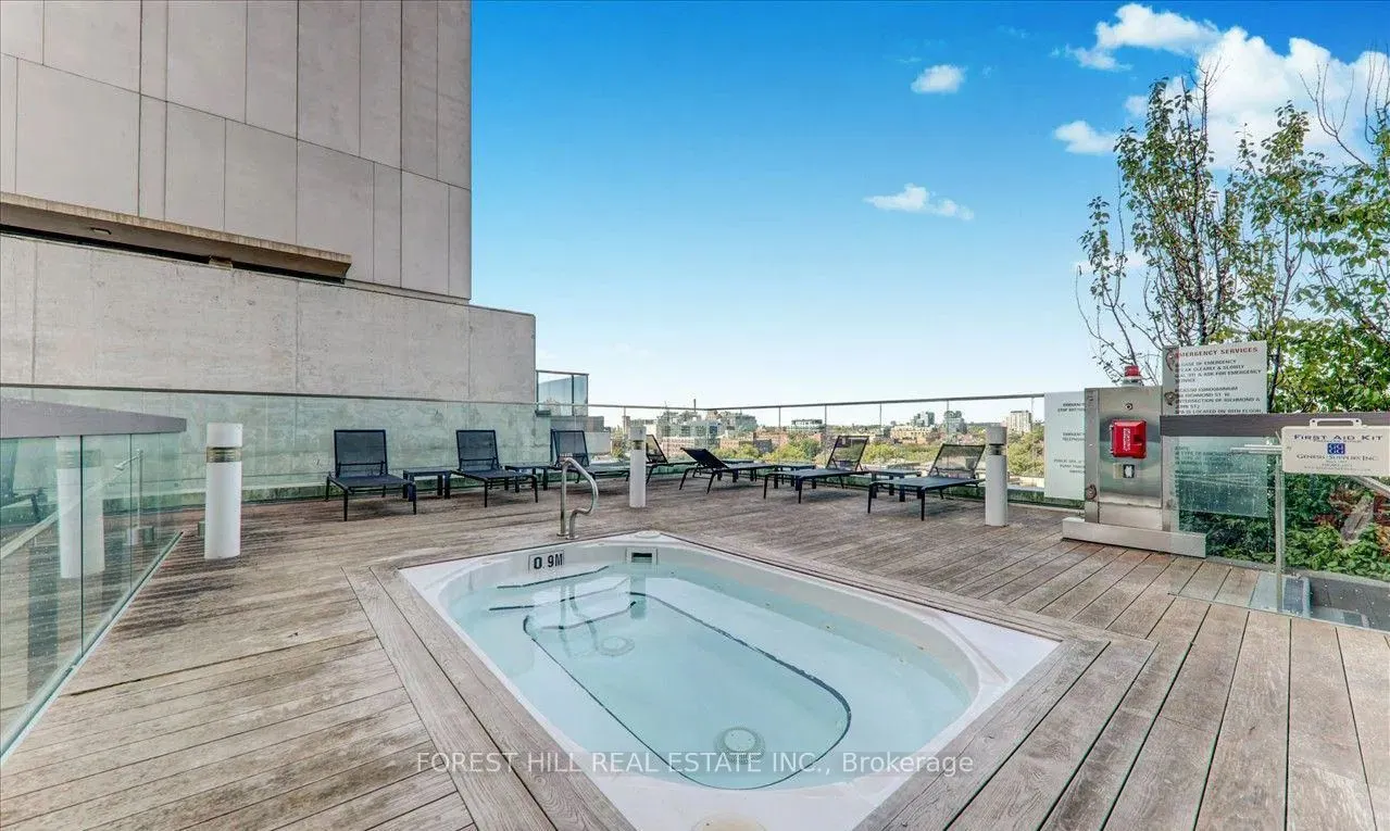318 Richmond Street W, #2902