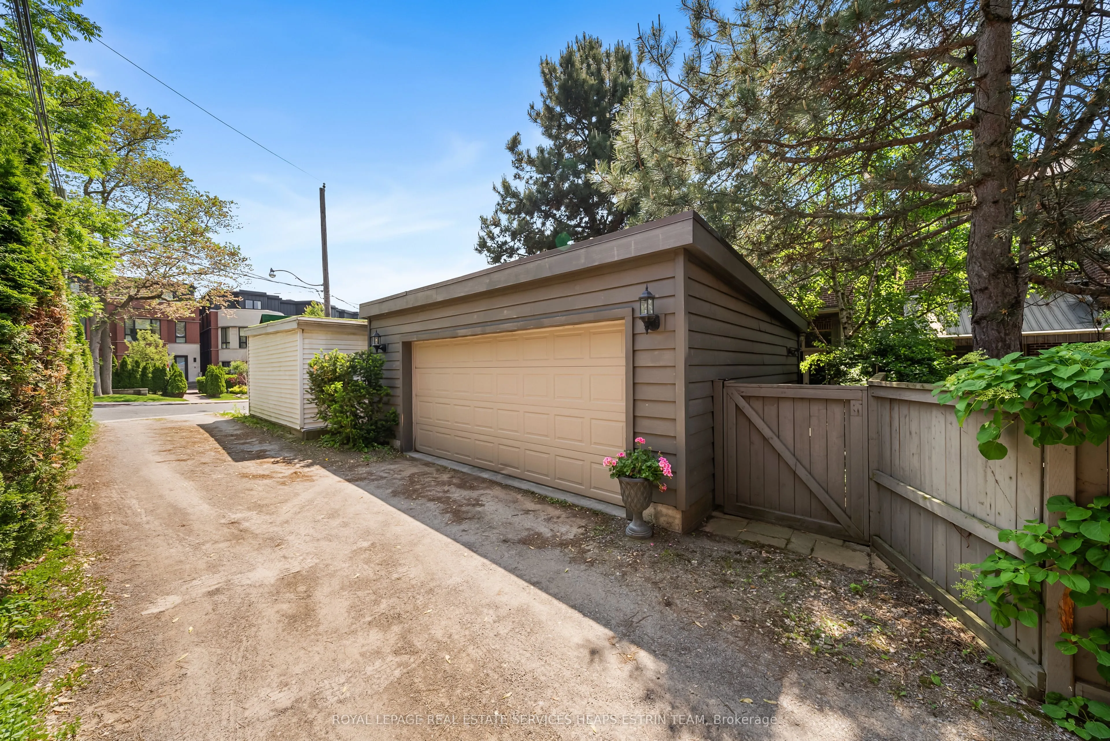 114 Belsize Drive